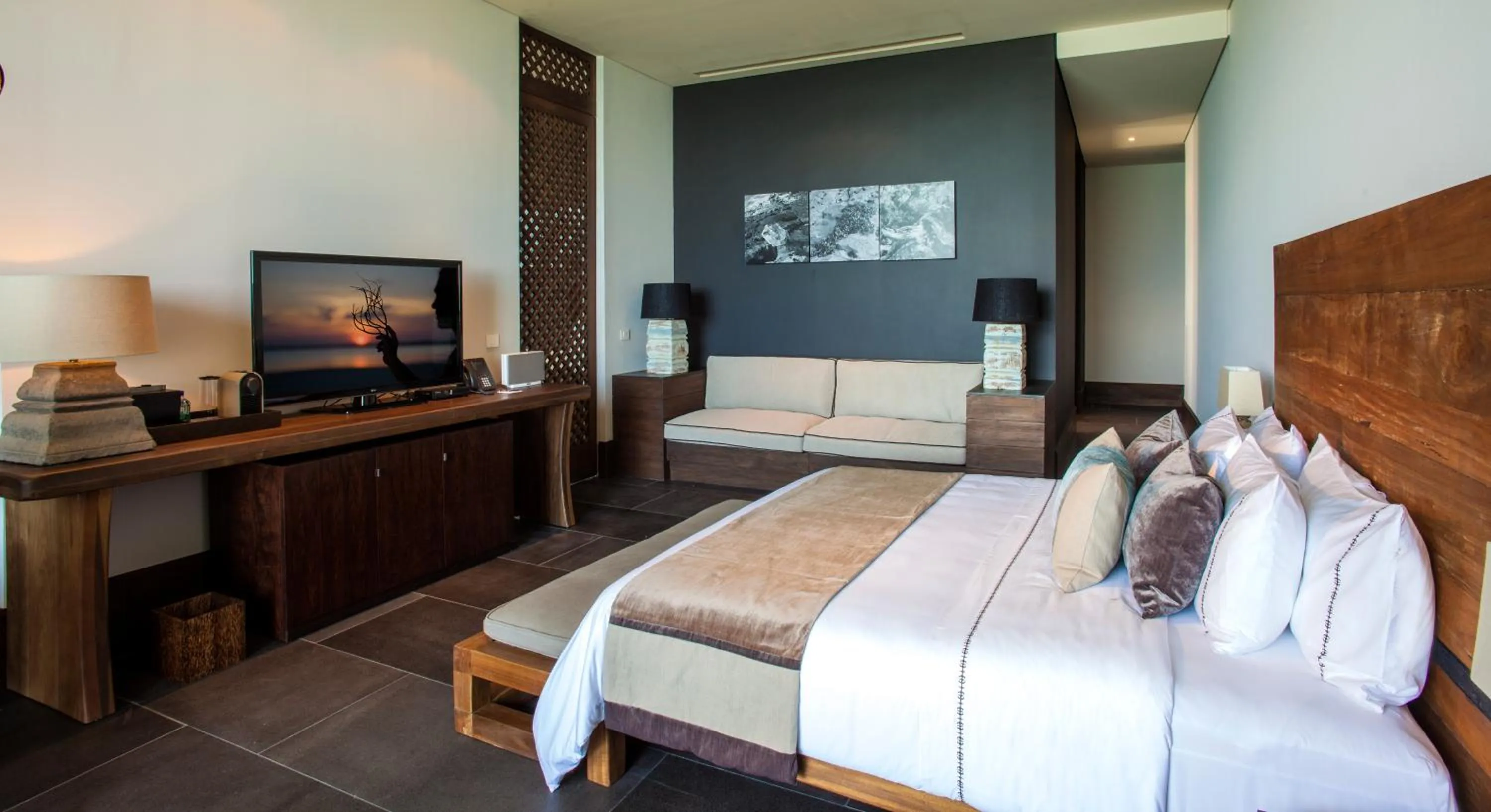 Photo of the whole room, Bed in NIZUC Resort & Spa