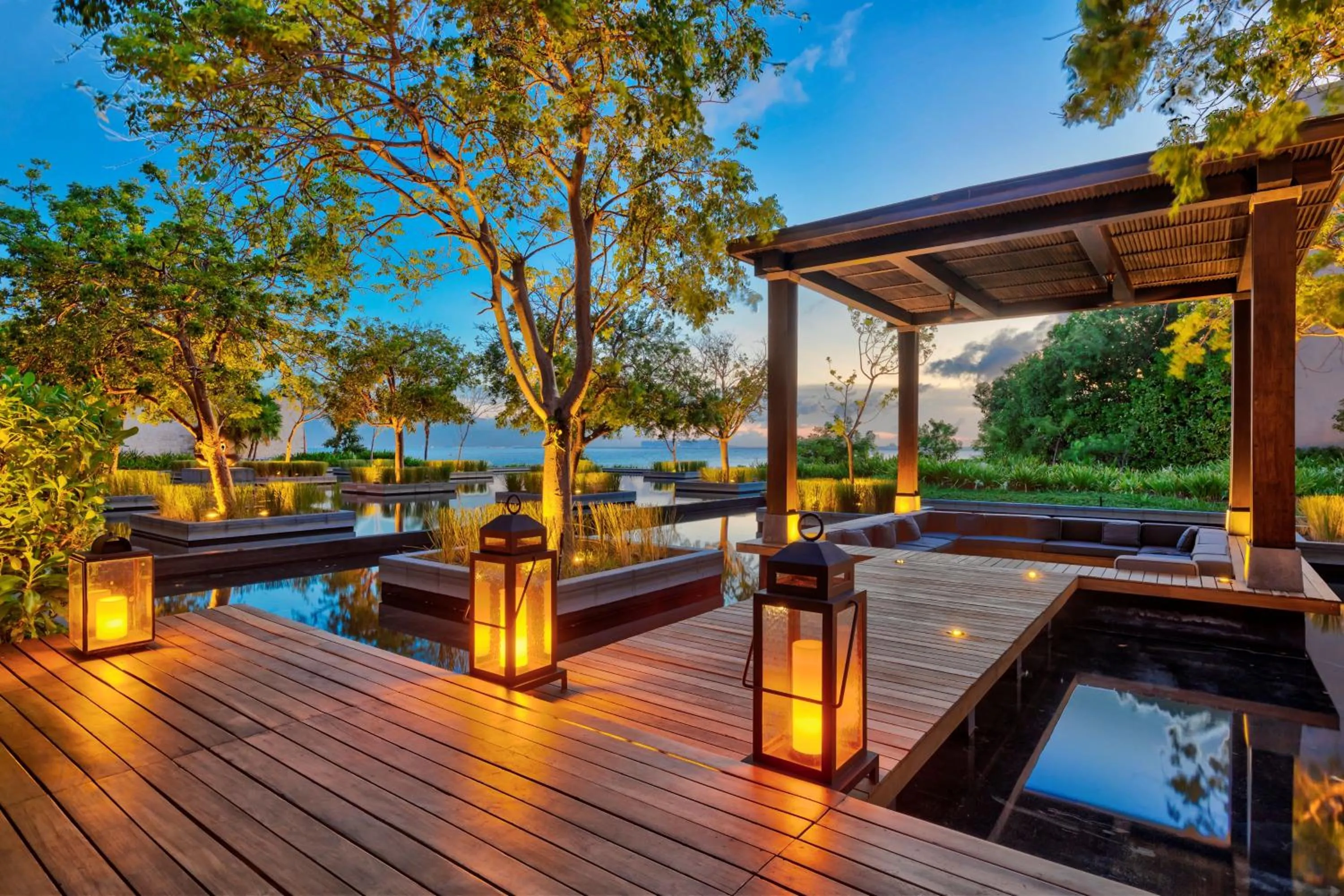 Entertainment in NIZUC Resort & Spa