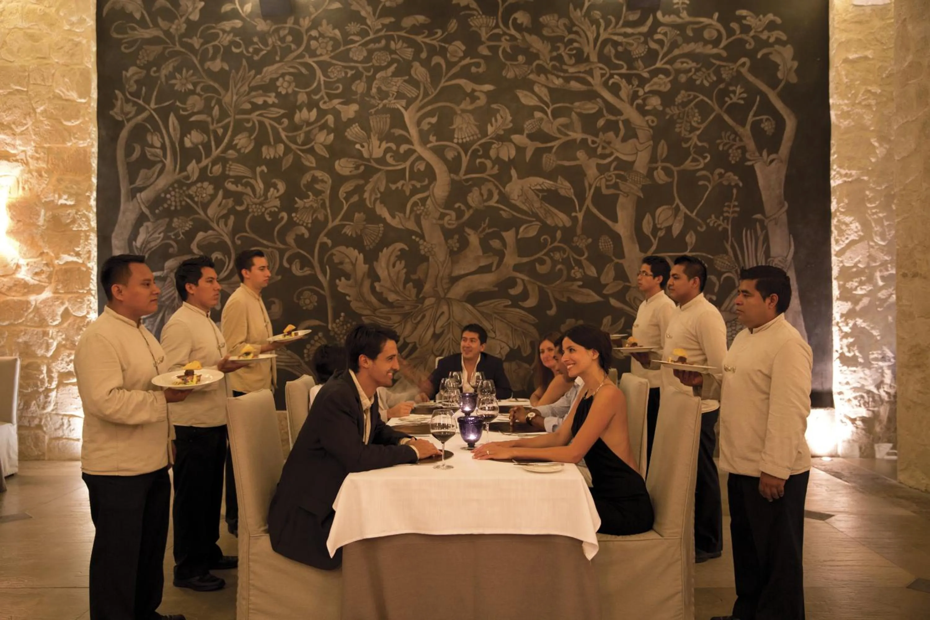 Restaurant/places to eat in NIZUC Resort & Spa