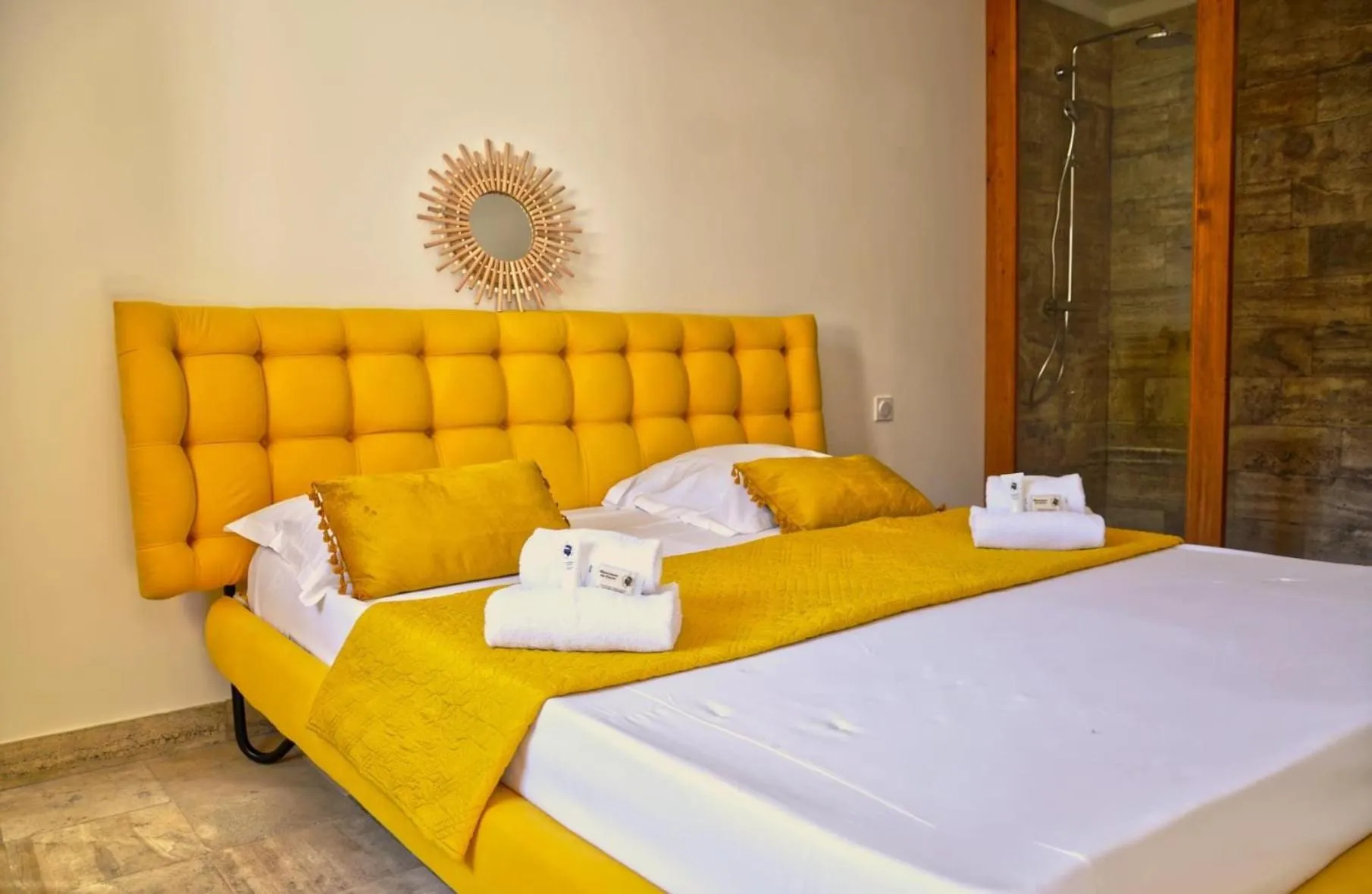 Bed in Residence Marea Resort