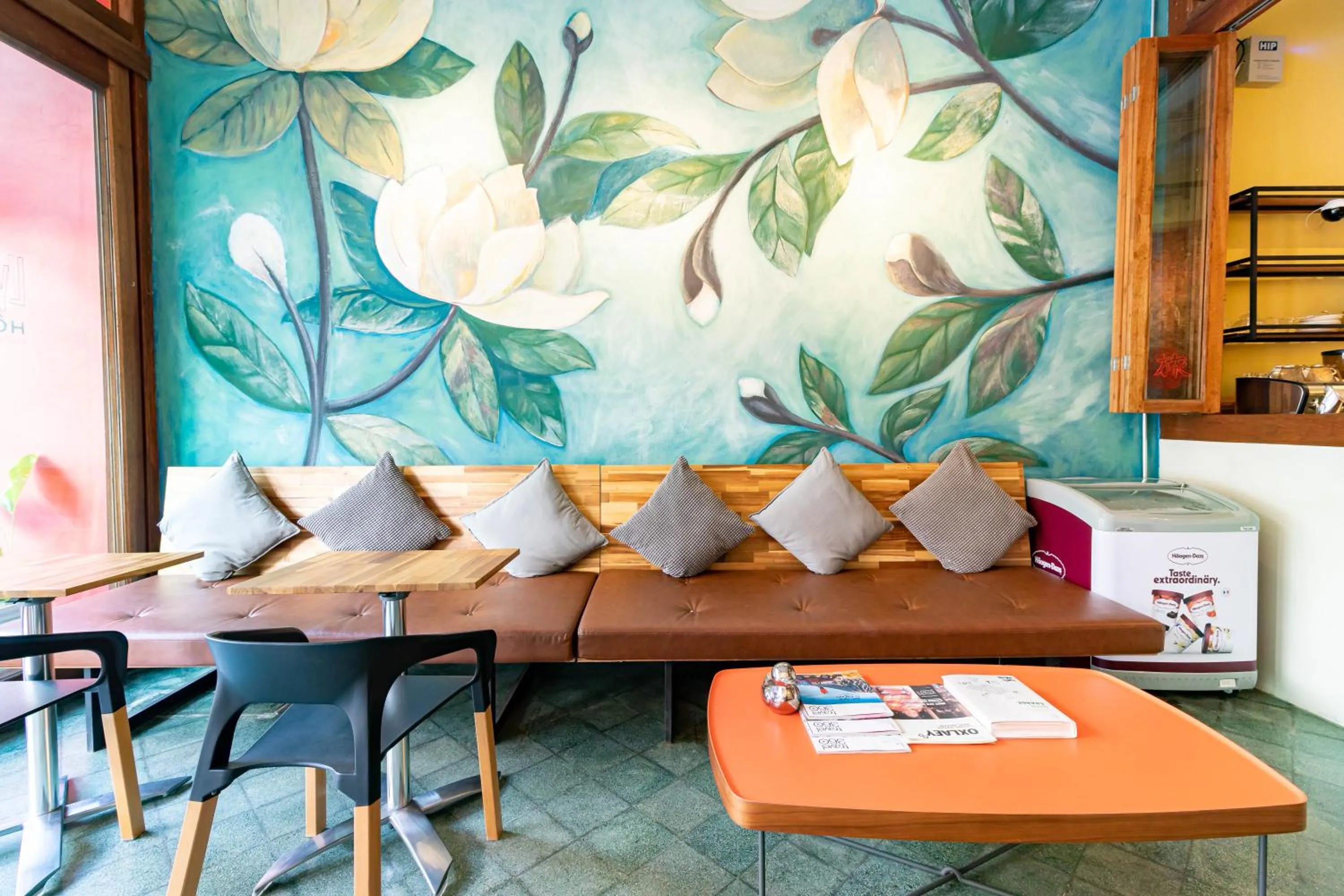 Seating area in Yu Cafe Hostel