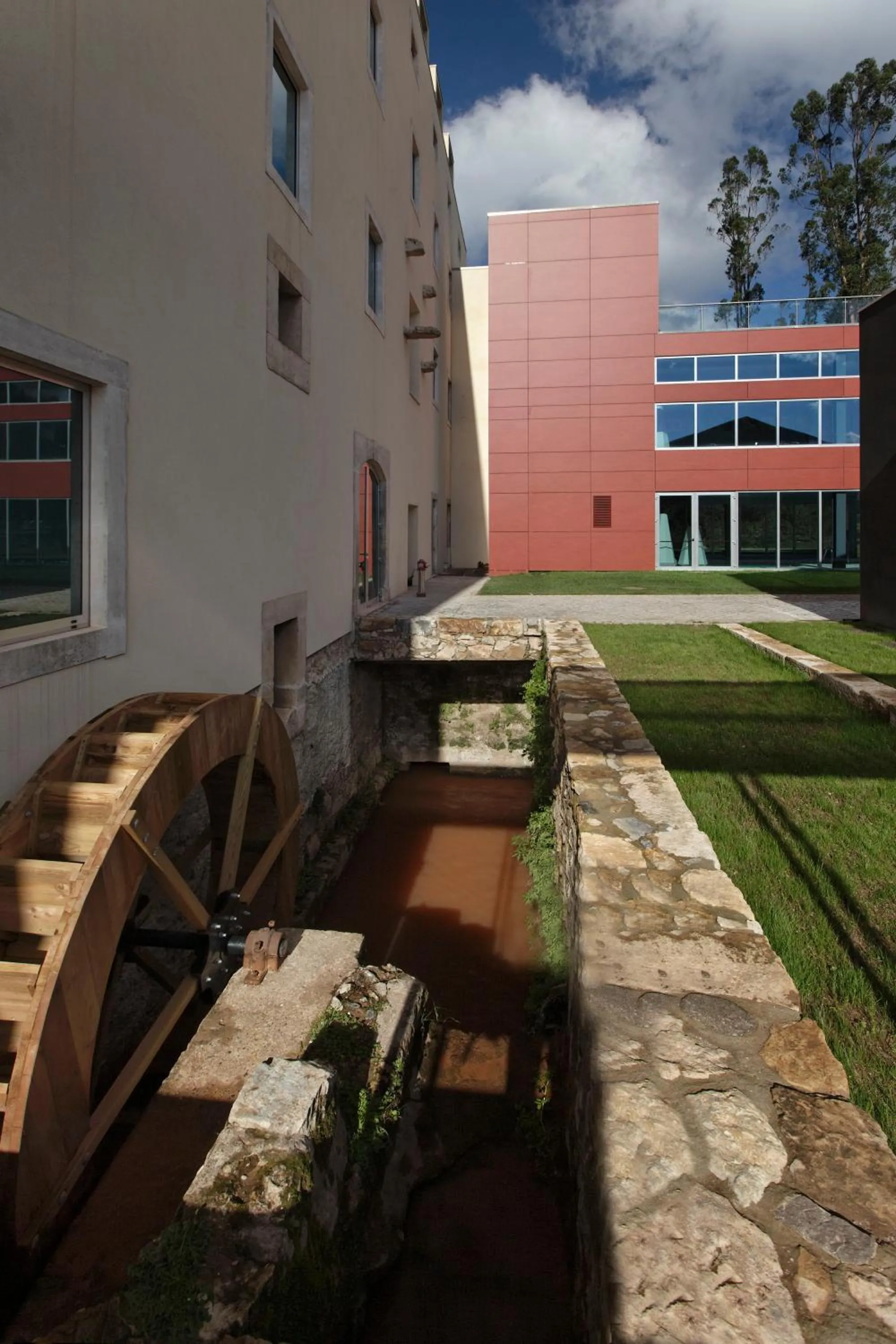 Garden in HD | Duecitânia Design Hotel