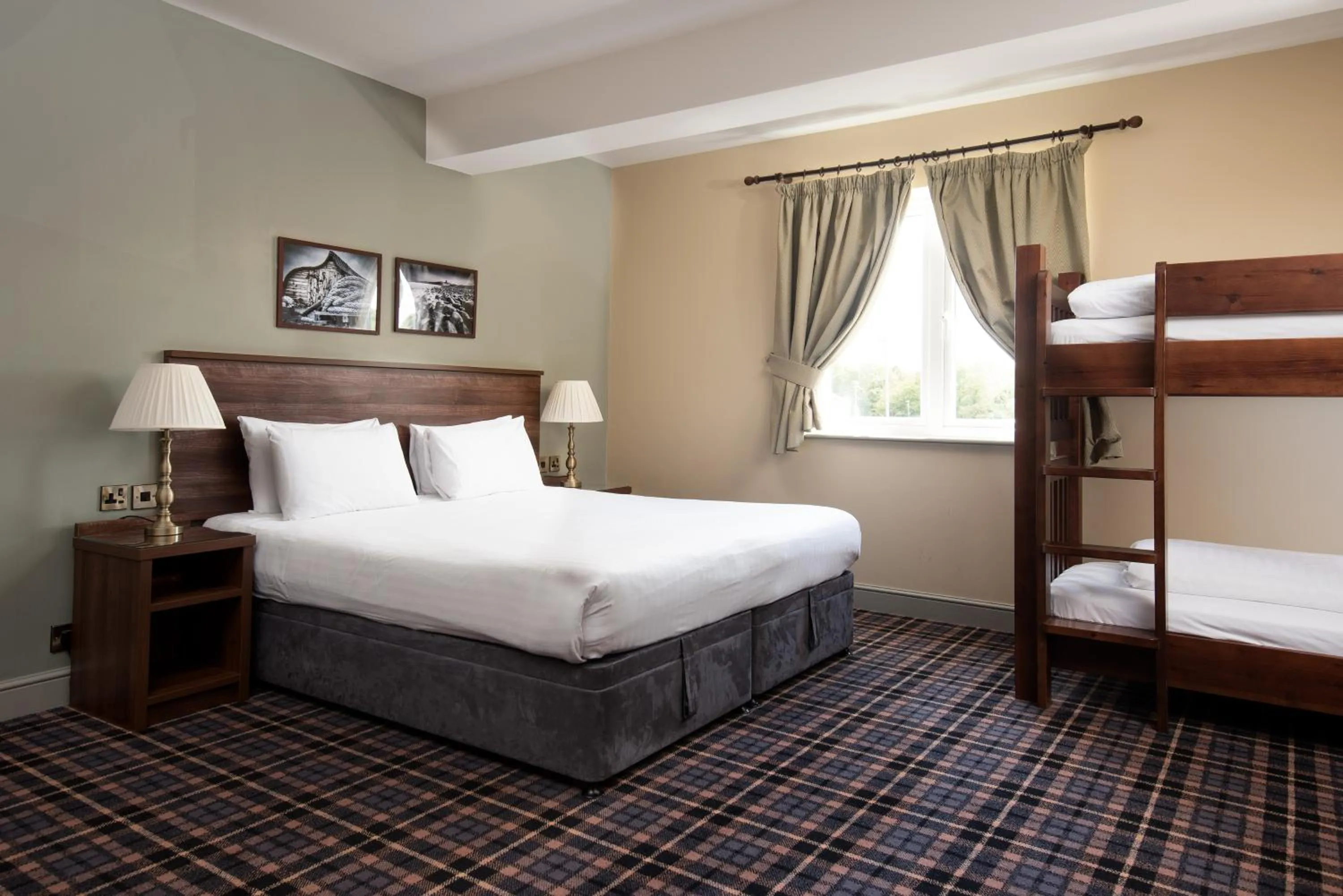 Bed in The Amble Inn - The Inn Collection Group