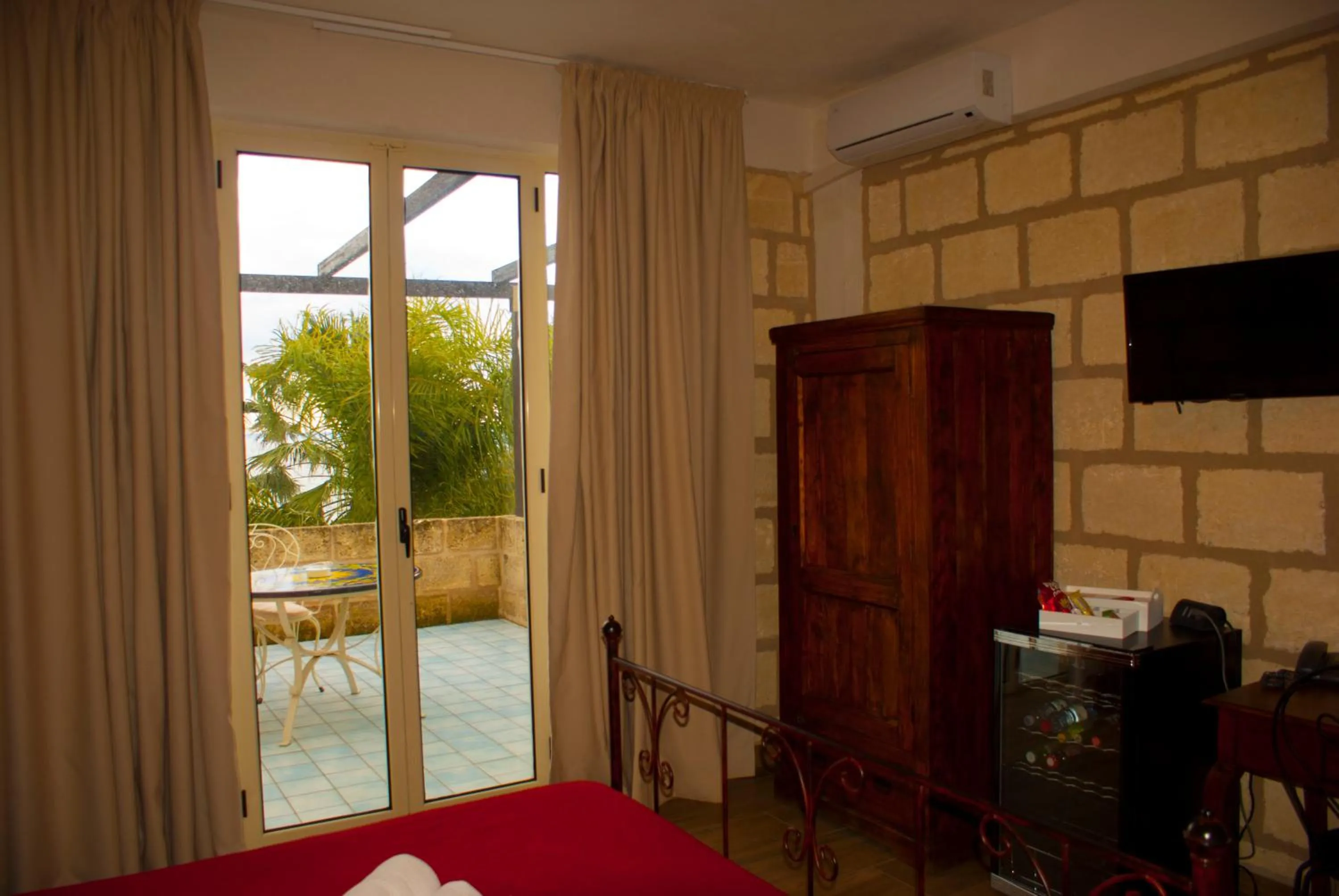 TV and multimedia in CapoSperone Resort