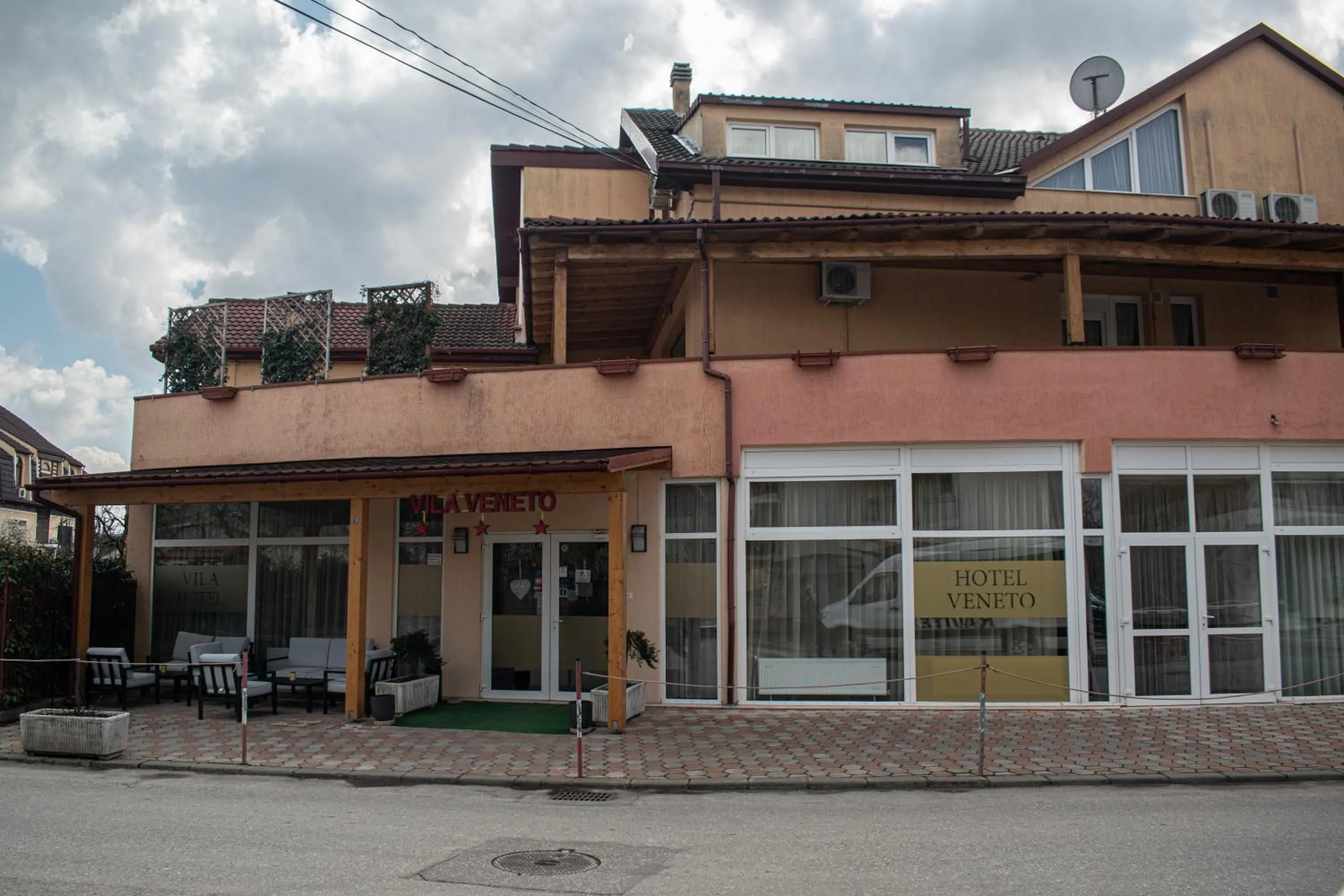 Property building in Hotel vila veneto