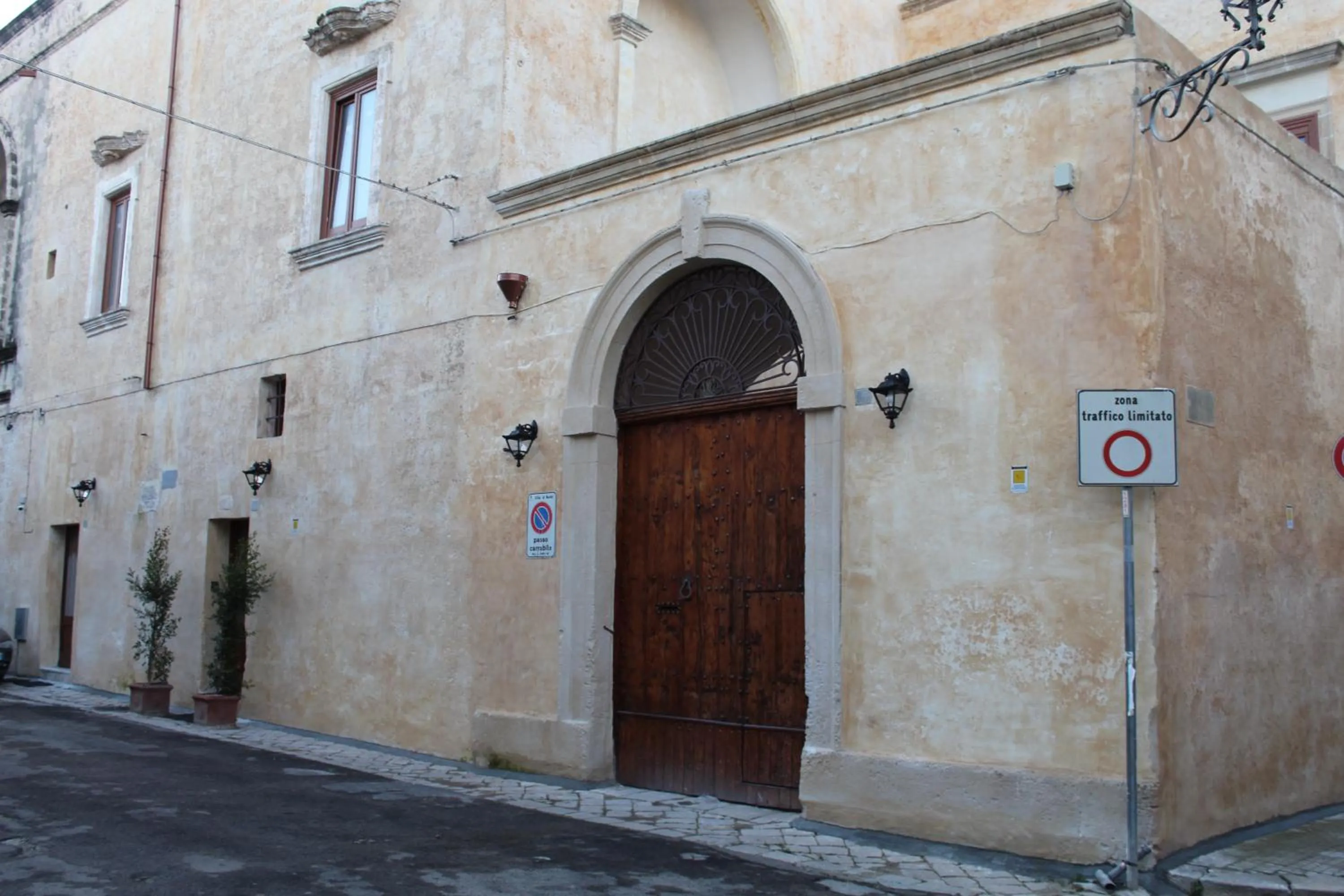 Facade/entrance in B&B ME Palace