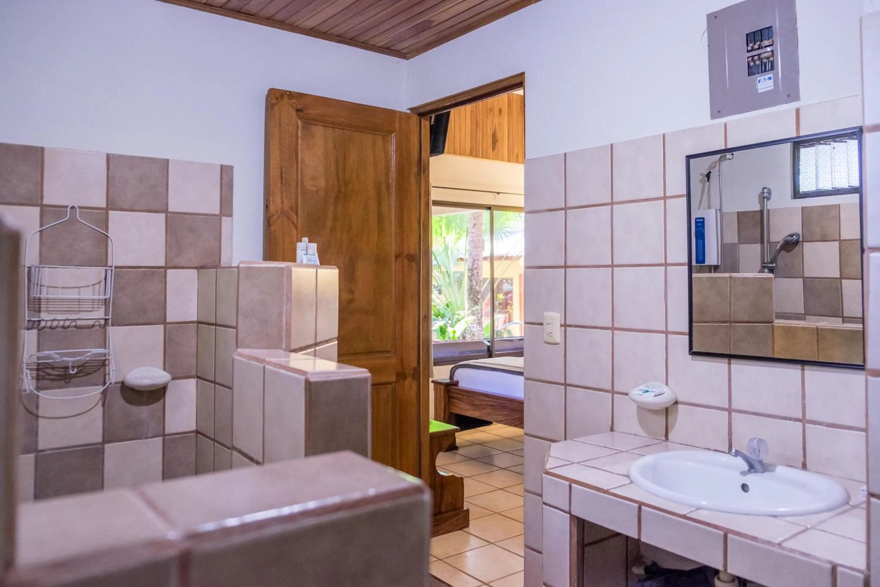 Bathroom in Zula Inn Aparthotel