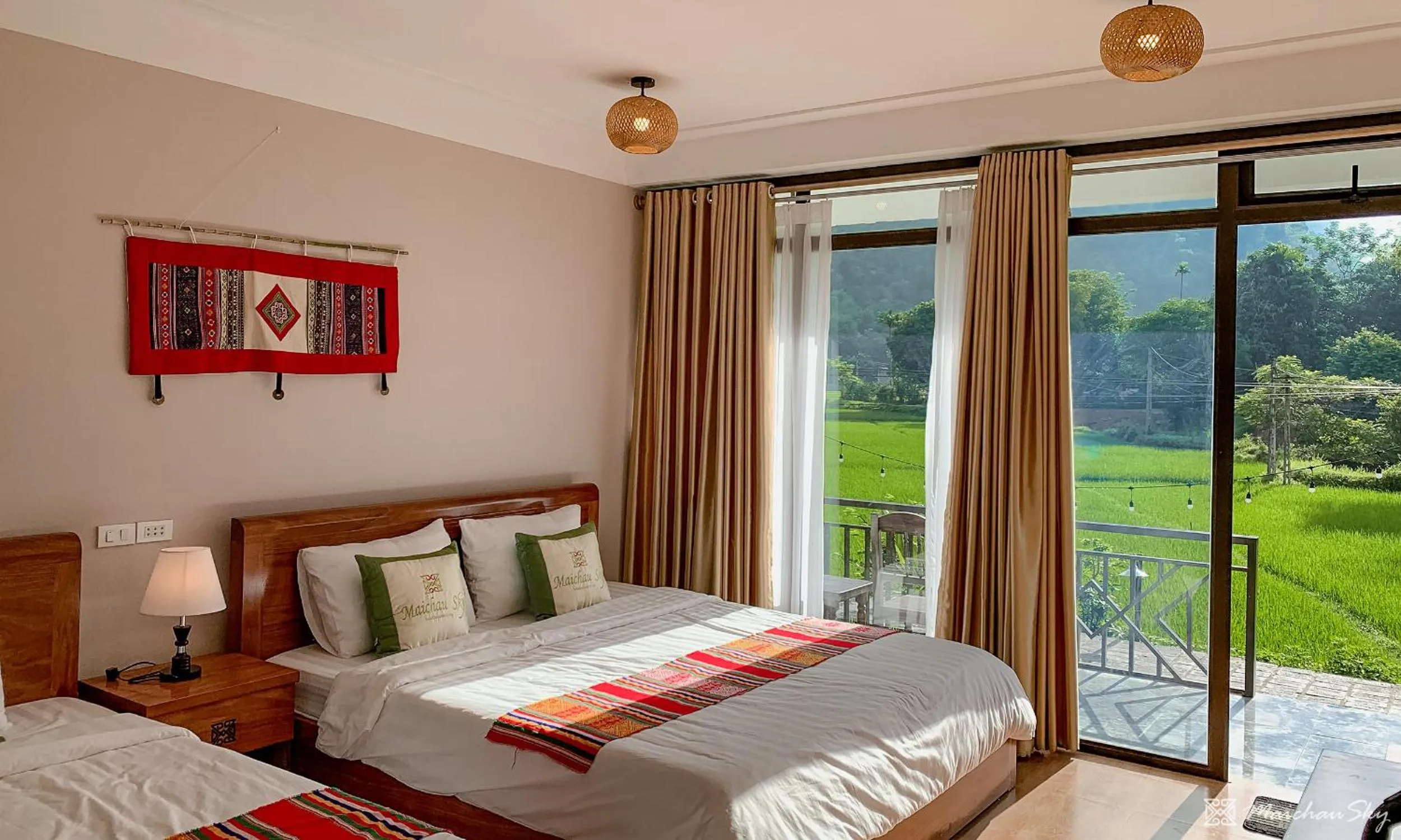 Bed in Mai Chau Sky Resort