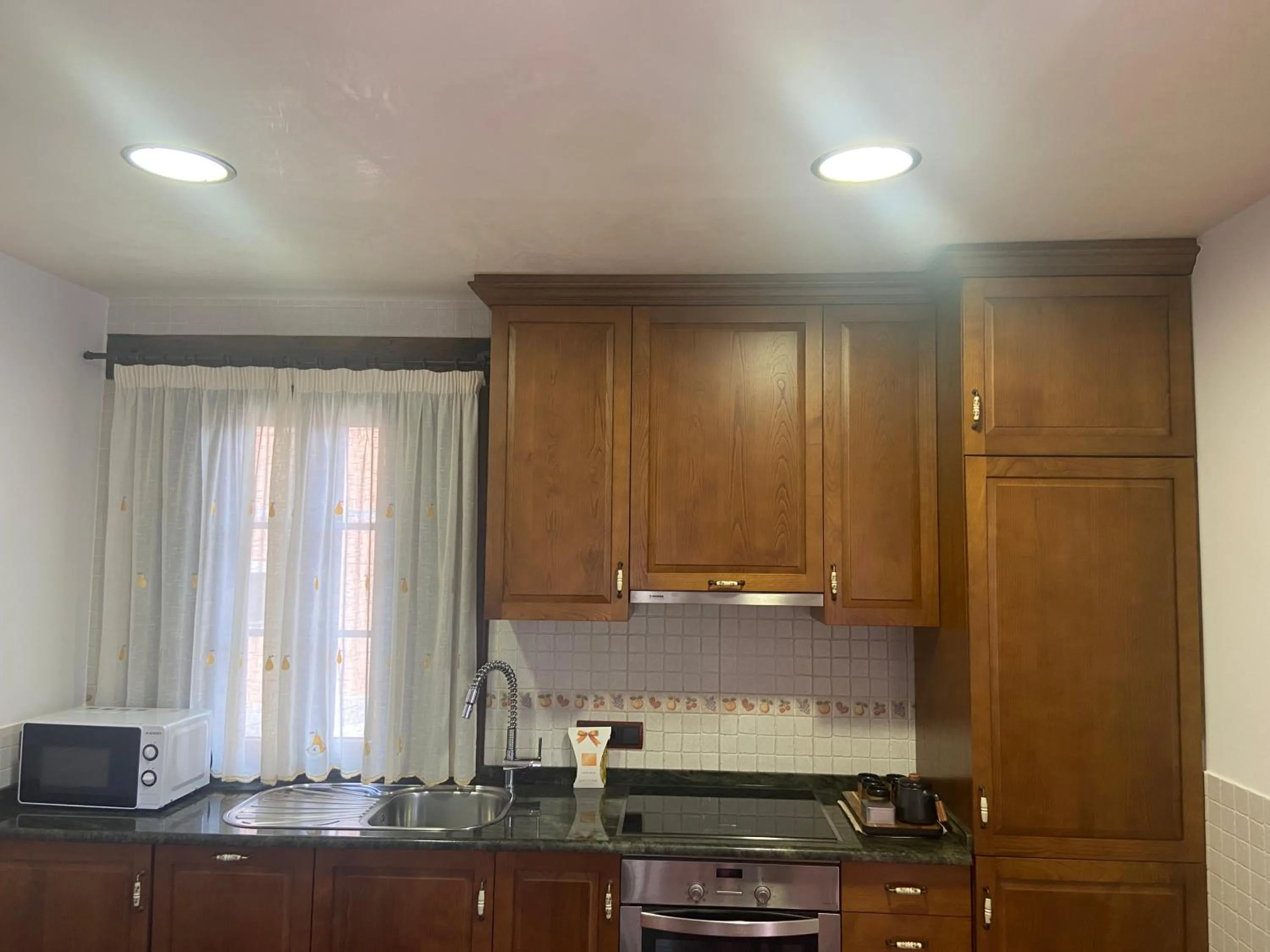 Coffee/tea facilities in Hotel Apartamento Marouco