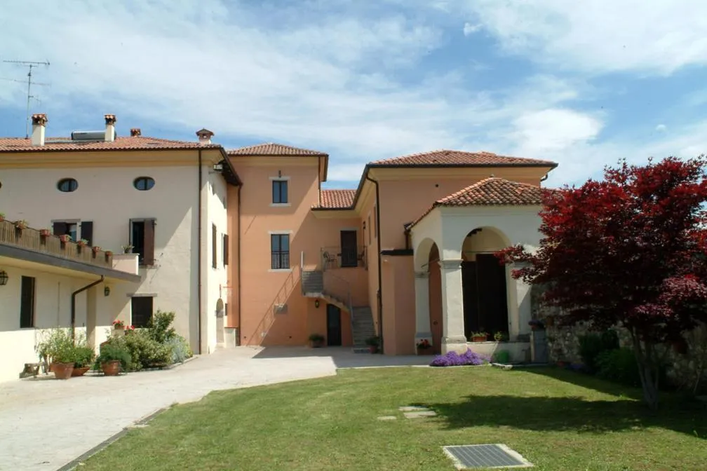 Garden in Agriturismo Grillo Iole Winery