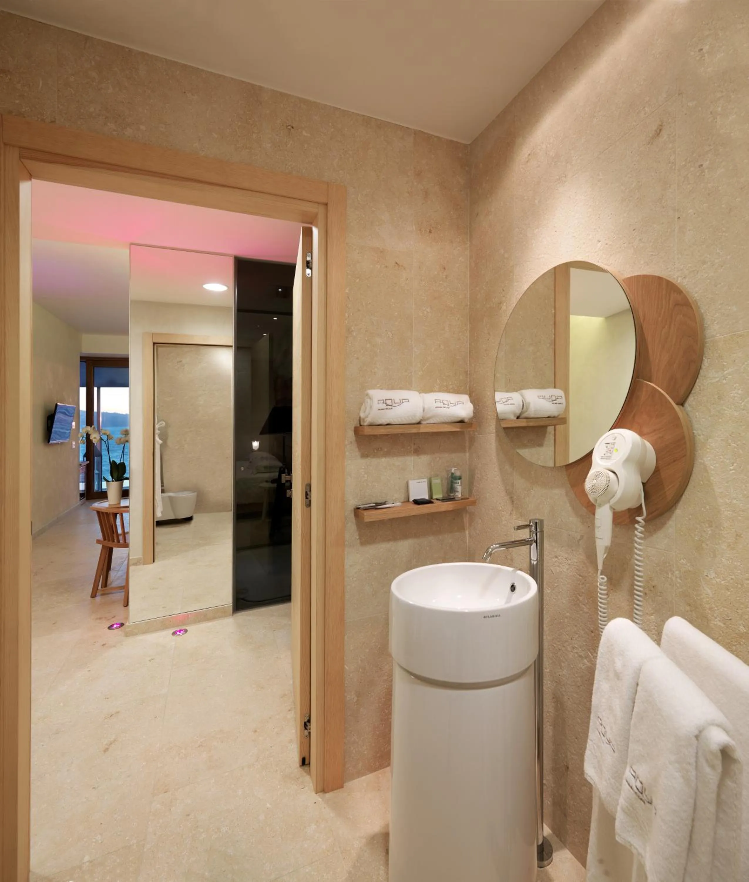 Bathroom in Laqua by the Sea