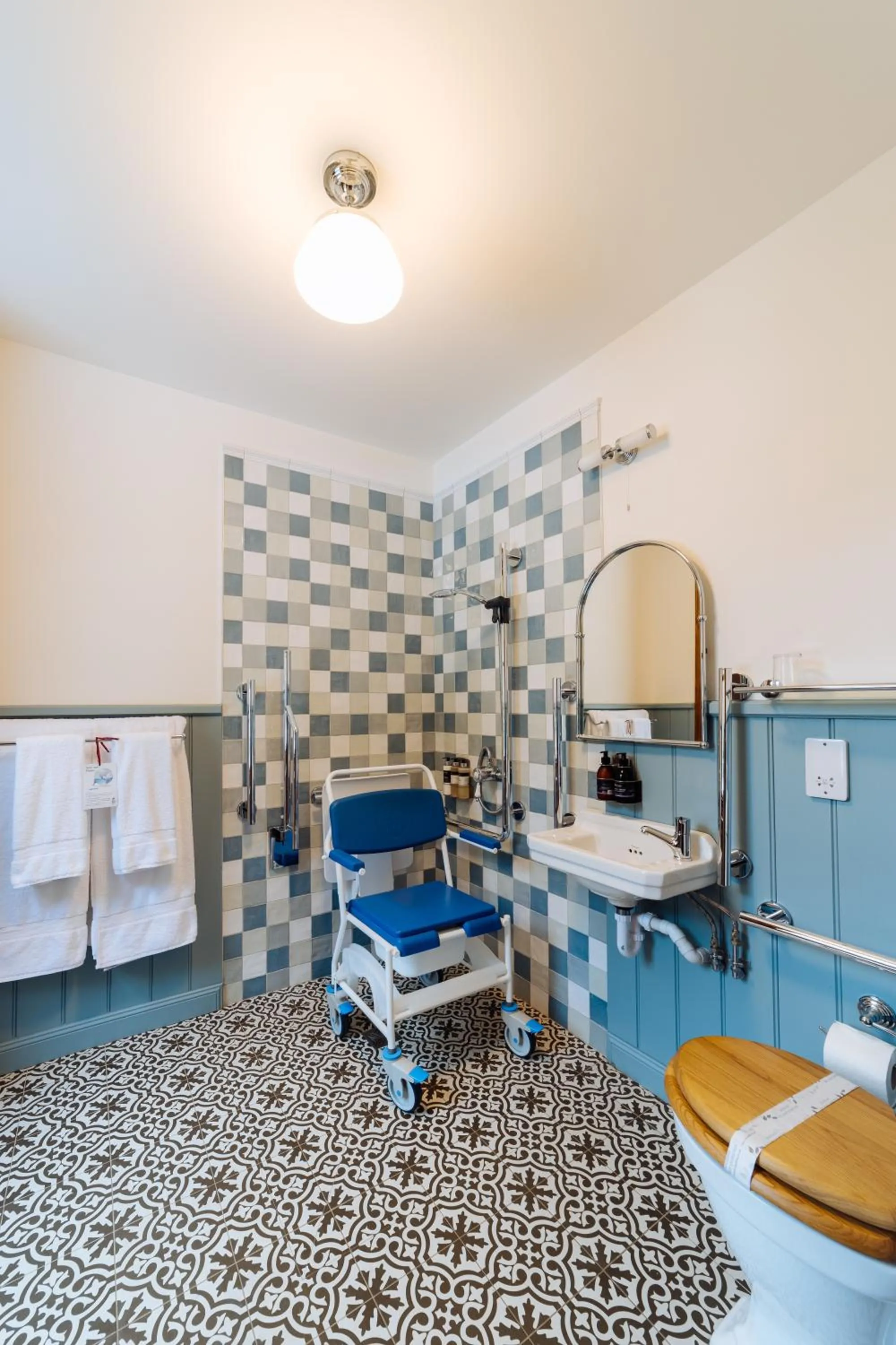 Bathroom in Rokeby Manor