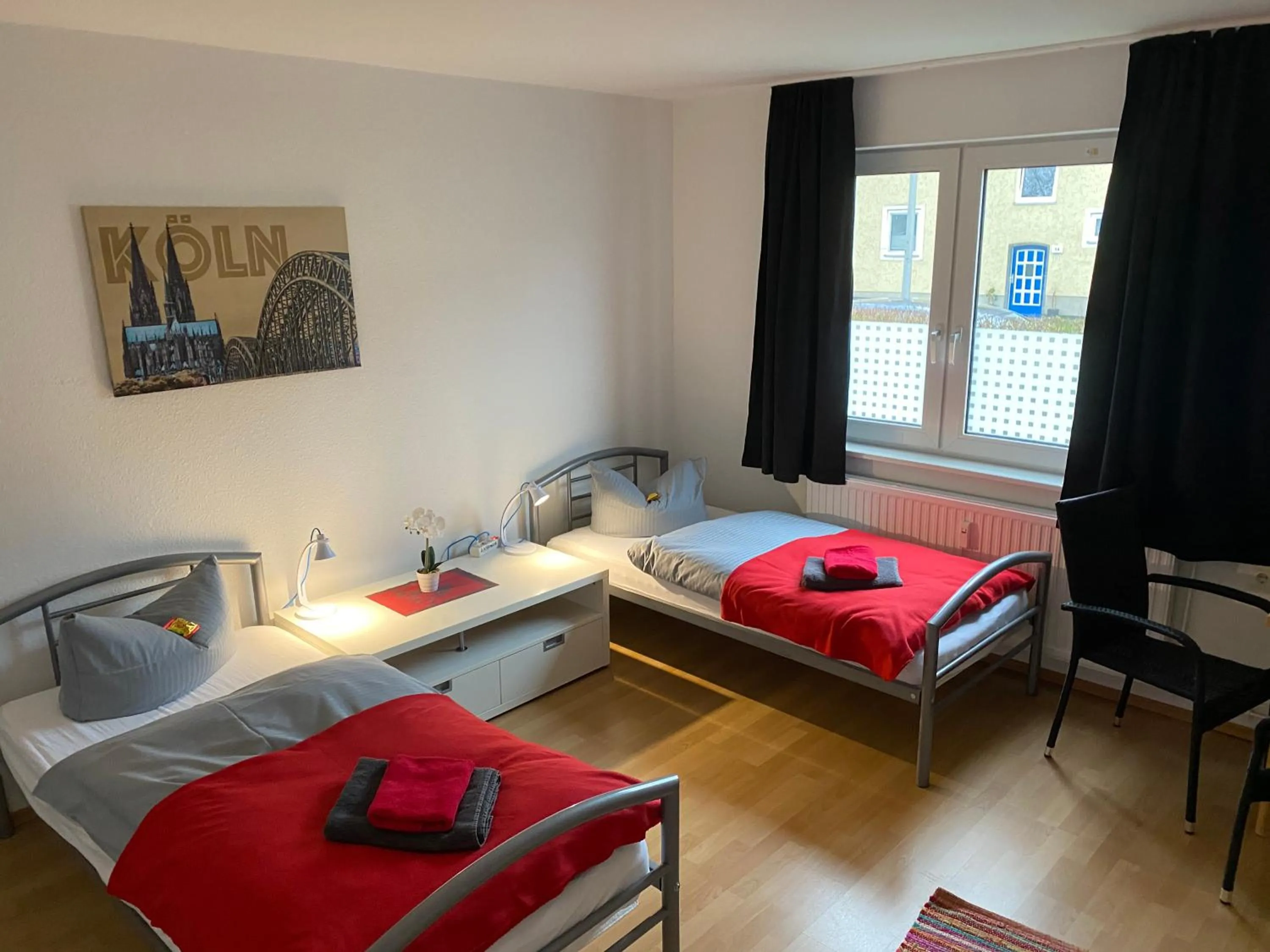 Bed in Ferienwohnungen by K Krause