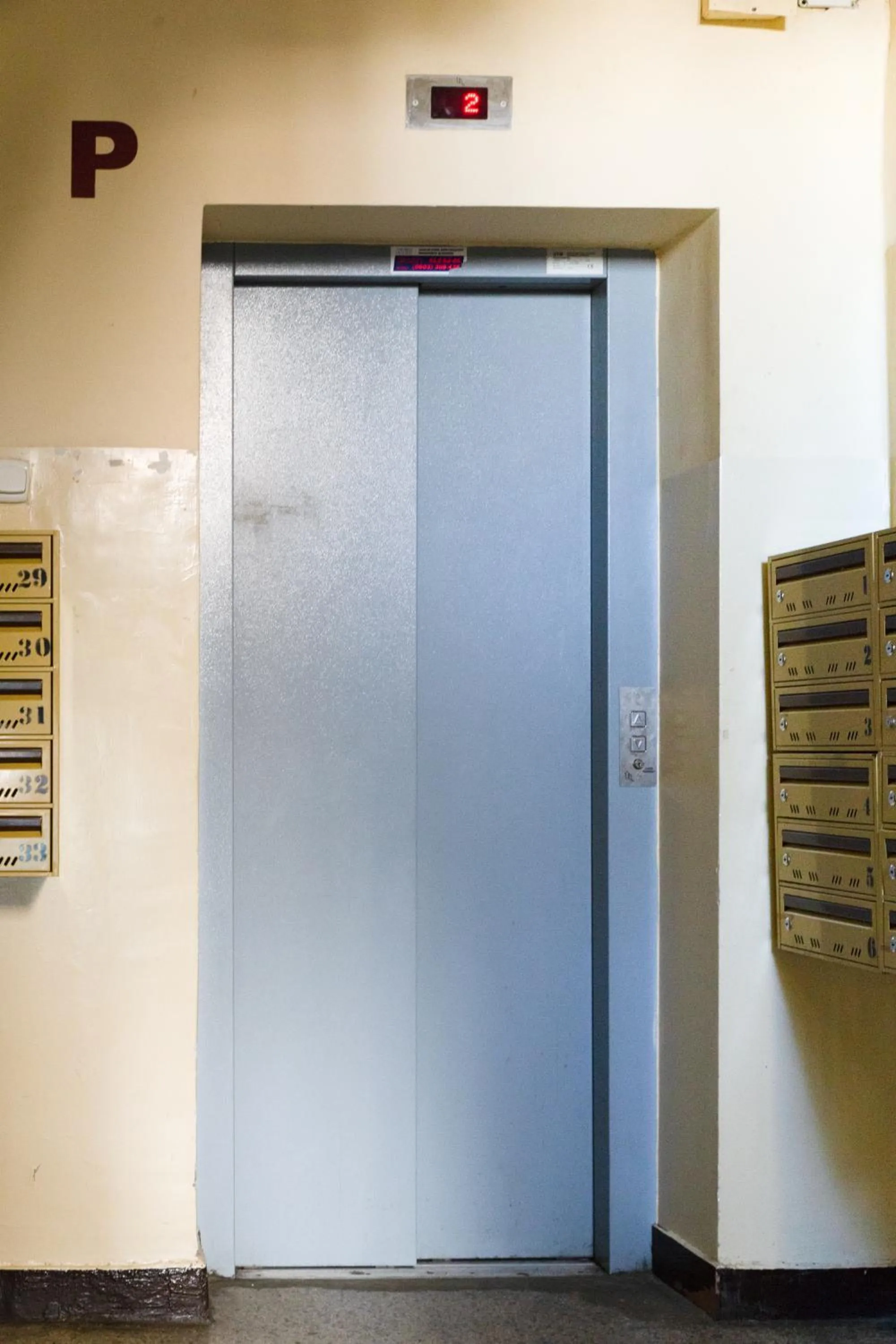 elevator in Traditional Apartment Starowiślna street