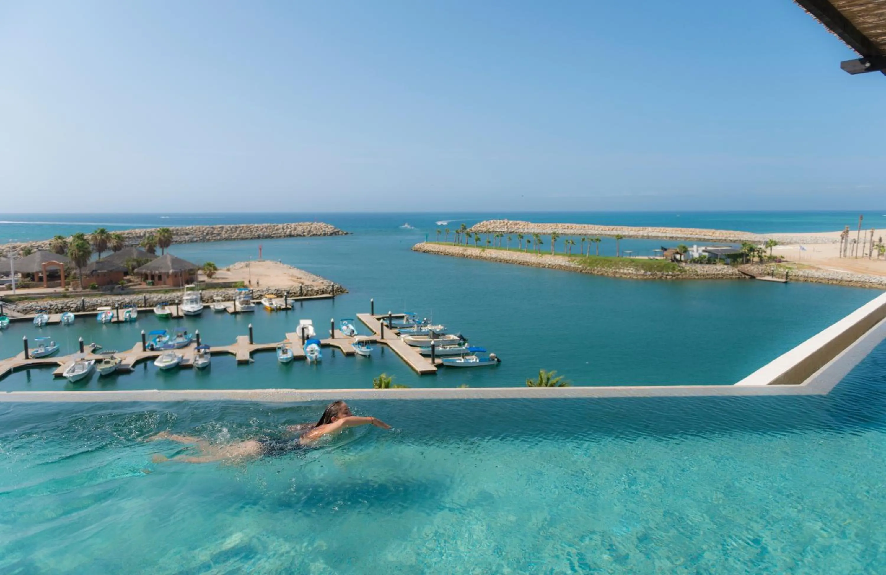 Swimming pool in Hotel El Ganzo - Adults Only
