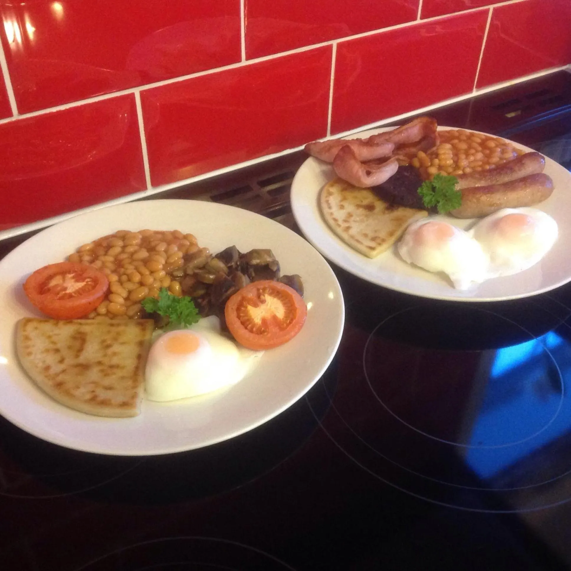 Breakfast in Dunroamin Bed and Breakfast