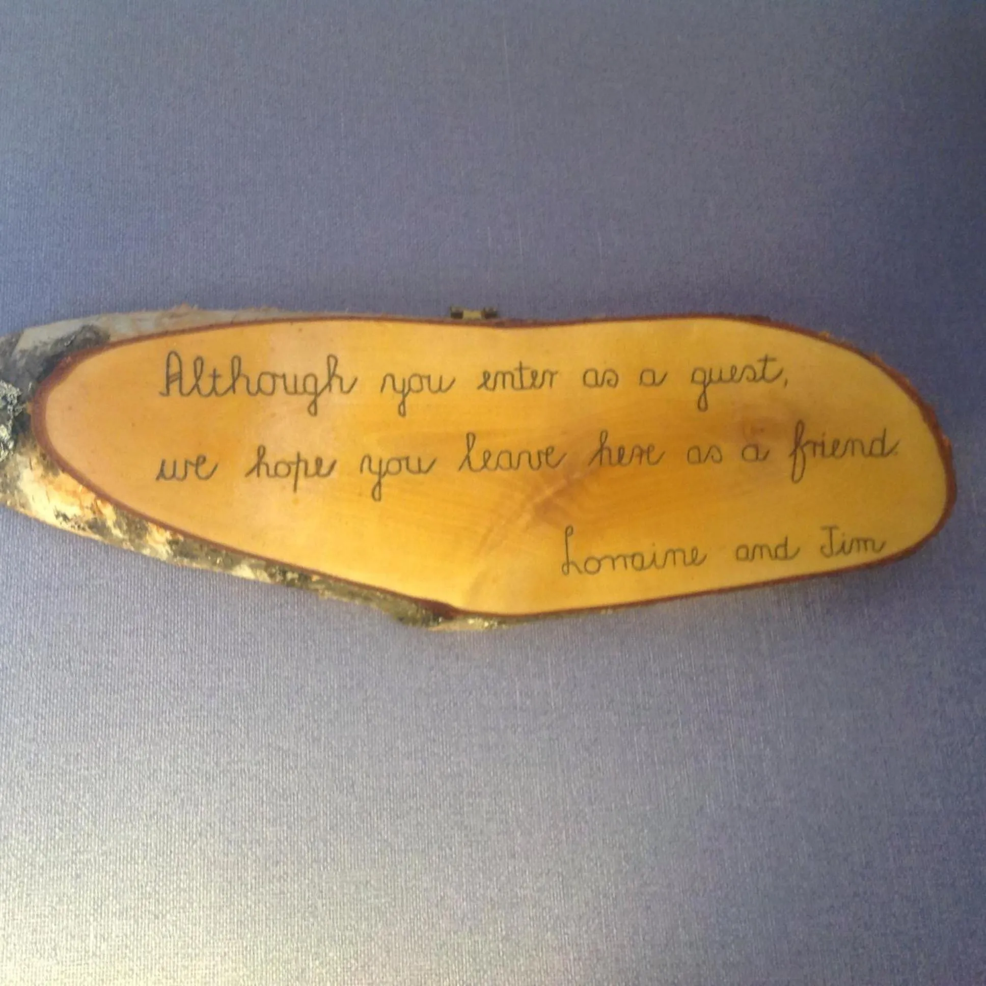 Logo/Certificate/Sign in Dunroamin Bed and Breakfast