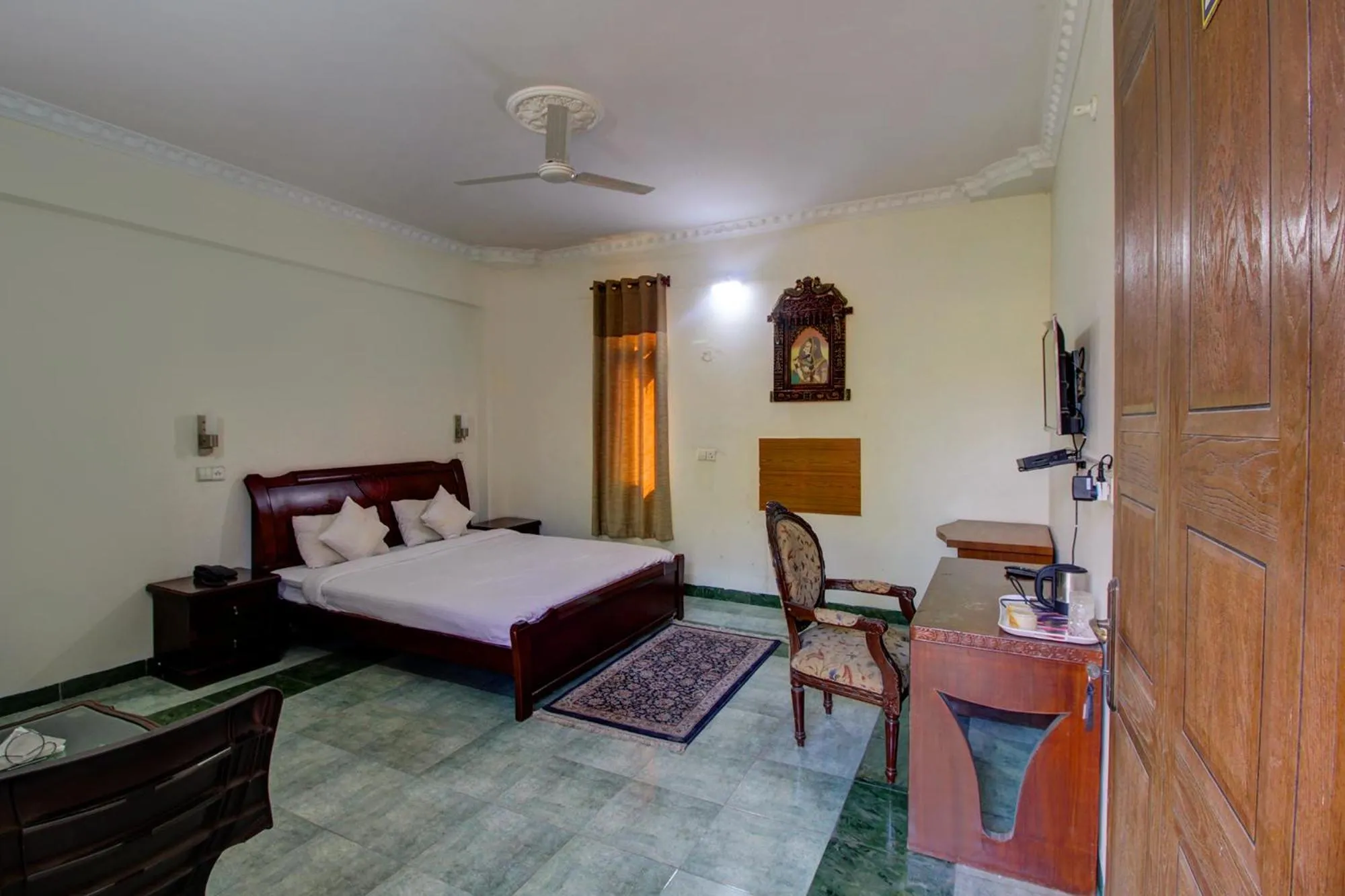 Hotel Pinjore Holiday Home
