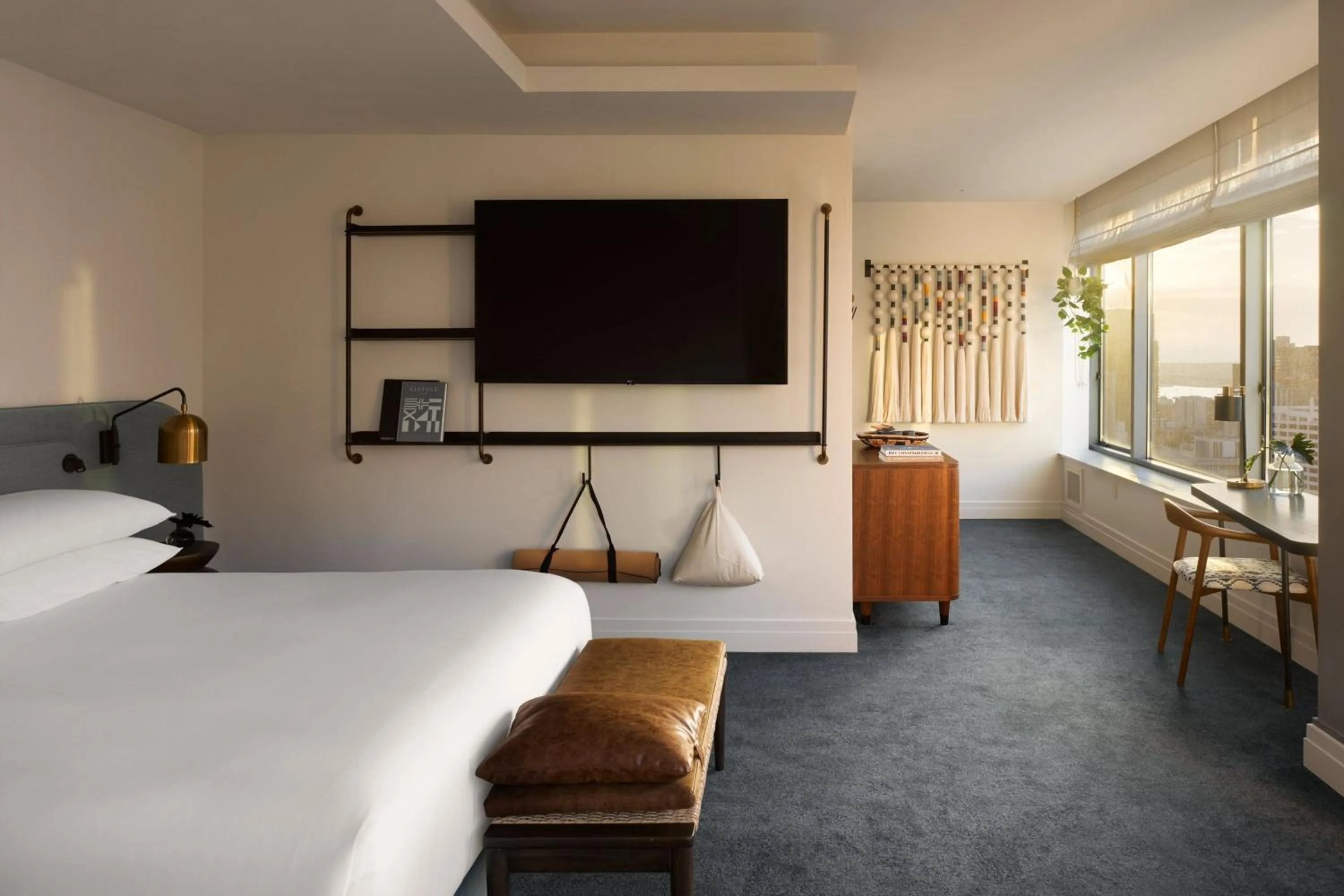 Photo of the whole room, Bed in Alma San Diego Downtown, a Tribute Portfolio Hotel