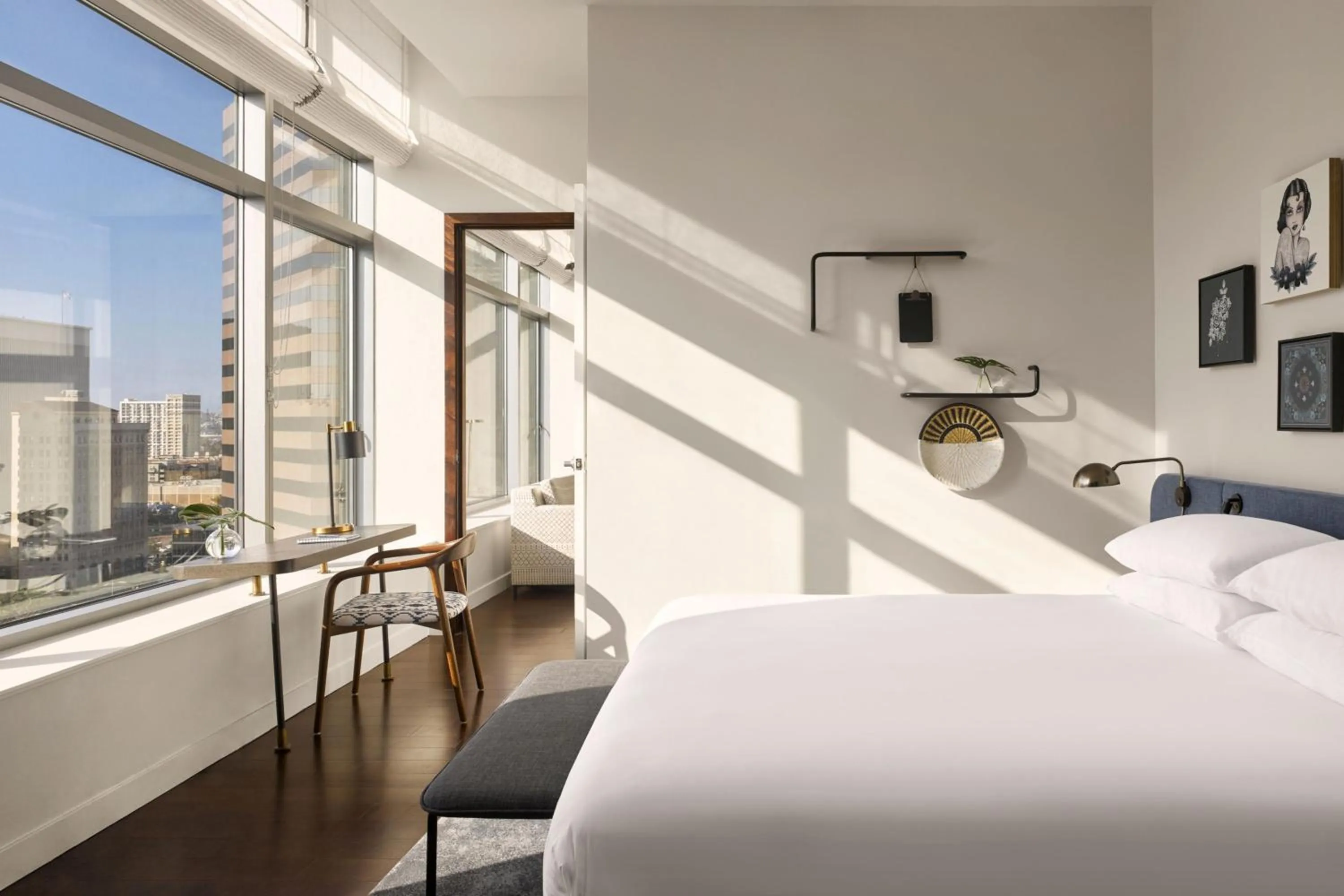 Bedroom, Bed in Alma San Diego Downtown, a Tribute Portfolio Hotel