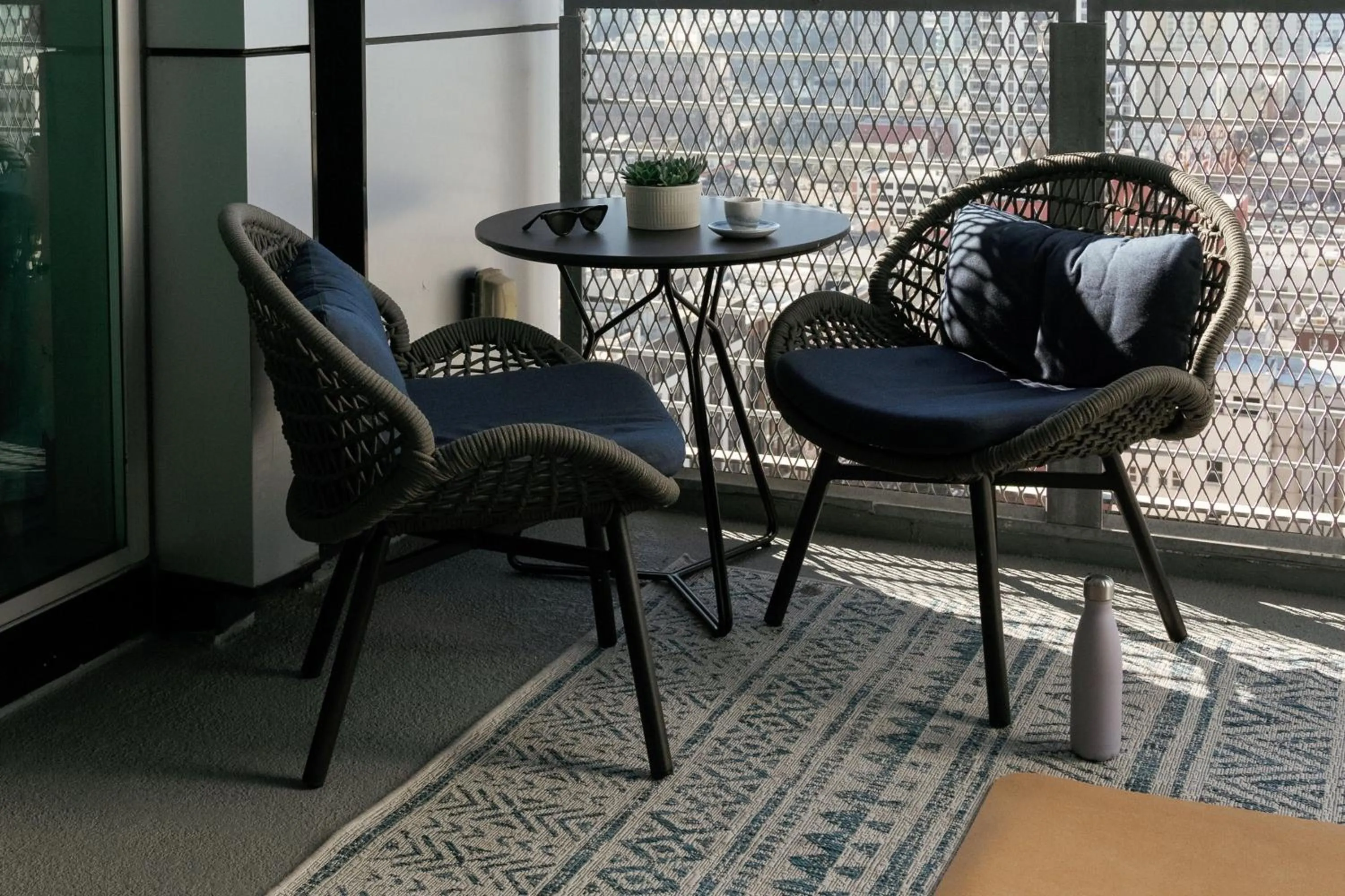 Photo of the whole room in Alma San Diego Downtown, a Tribute Portfolio Hotel