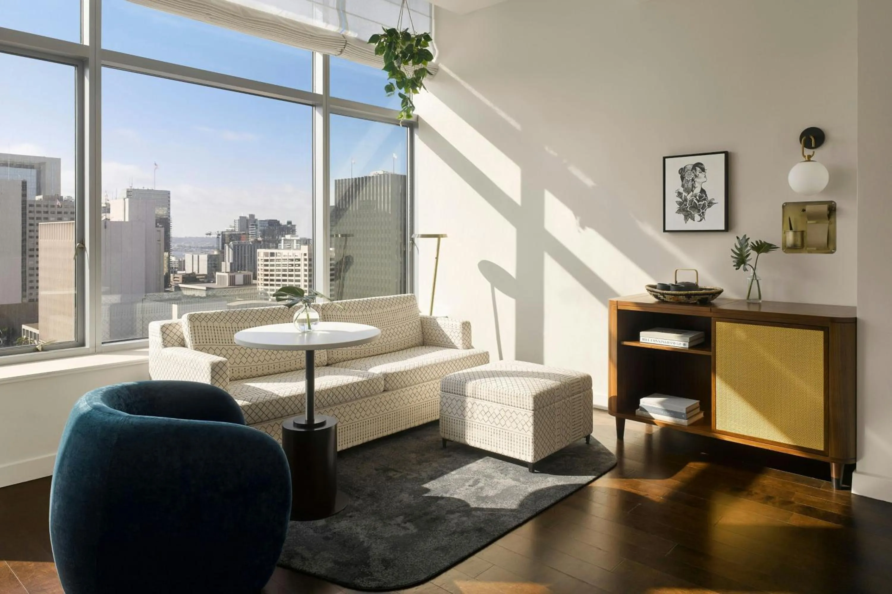 Photo of the whole room in Alma San Diego Downtown, a Tribute Portfolio Hotel