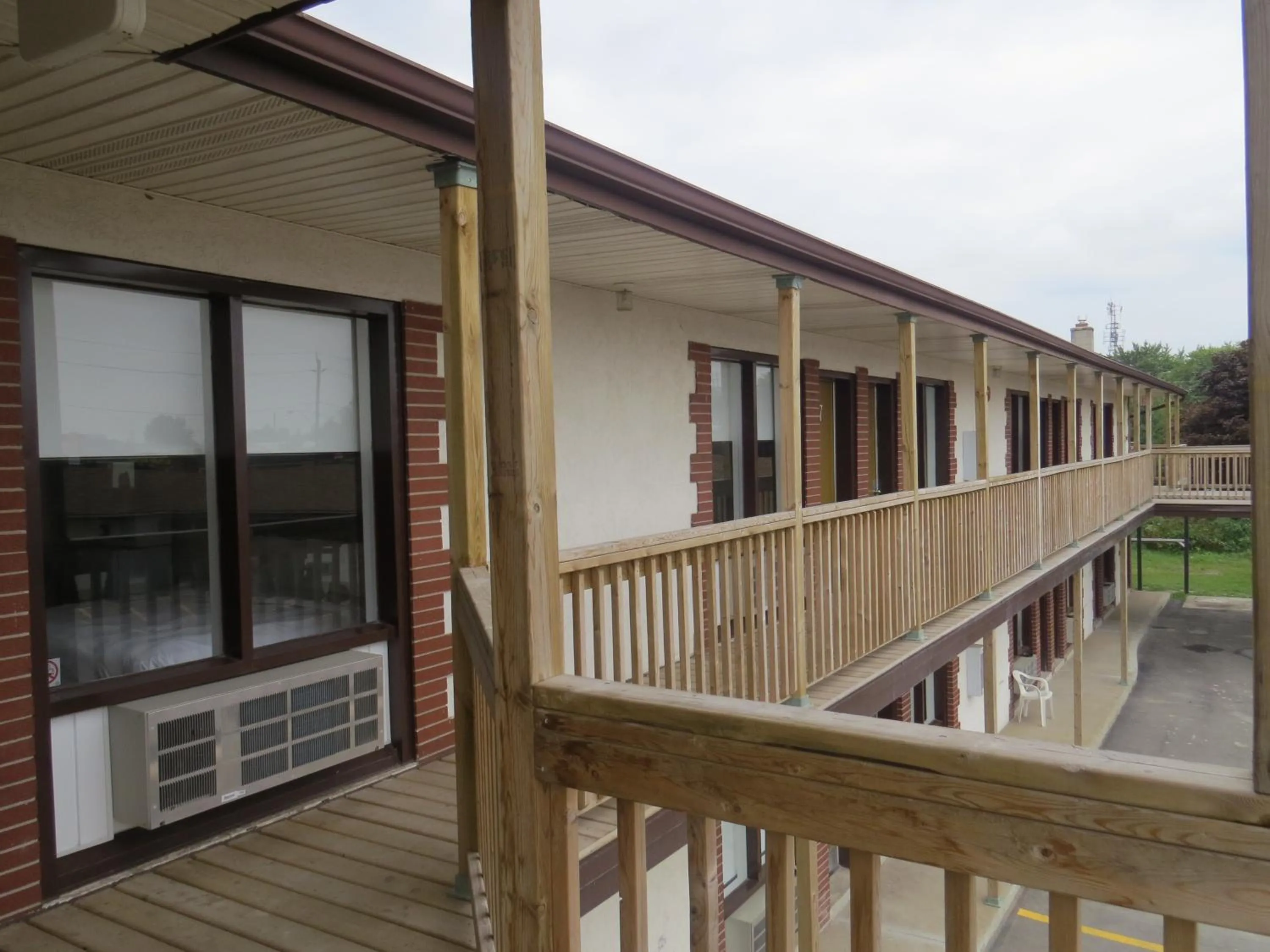 Property building in iCheck Inn Motel