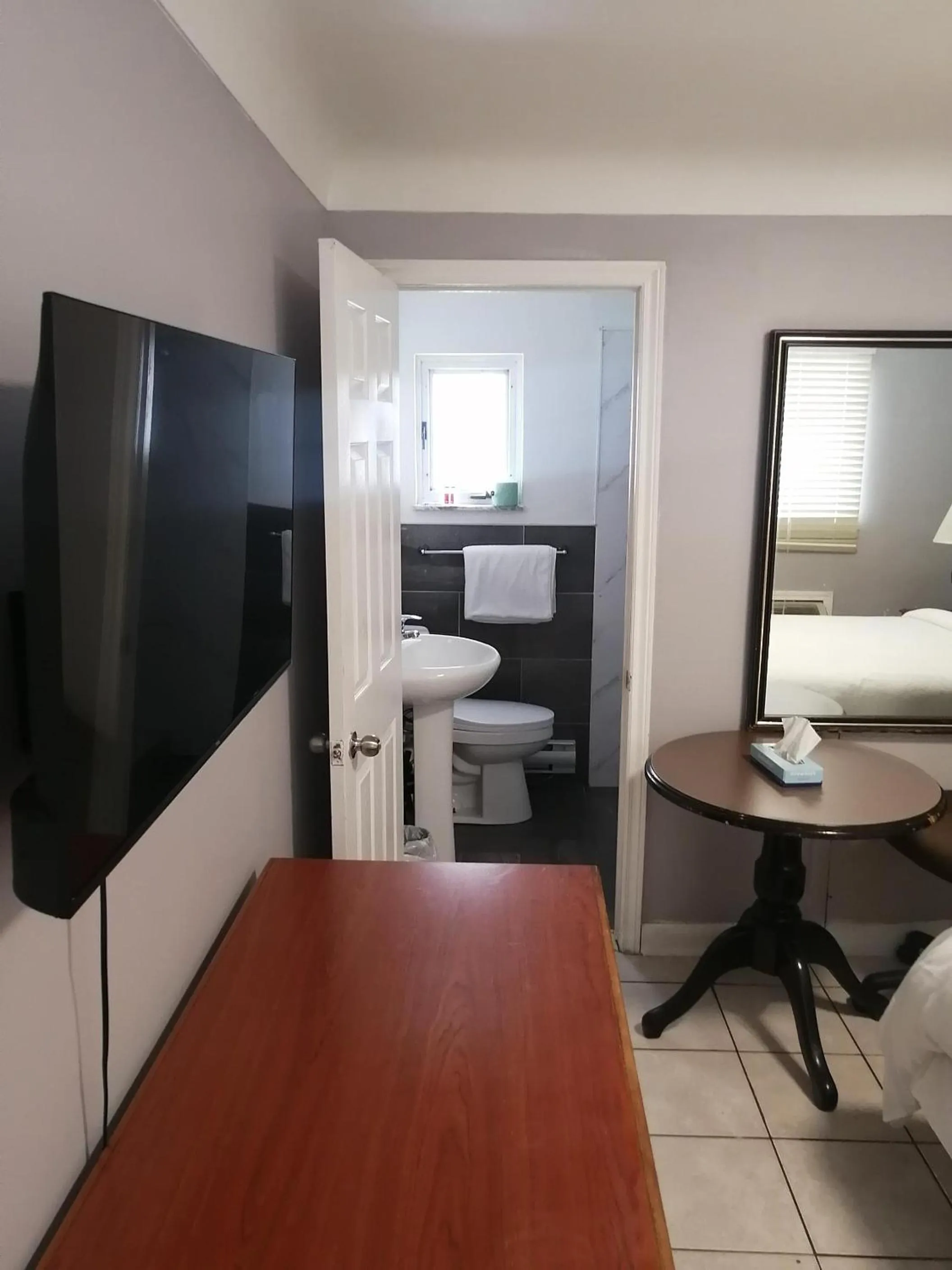 TV and multimedia, Bed in iCheck Inn Motel