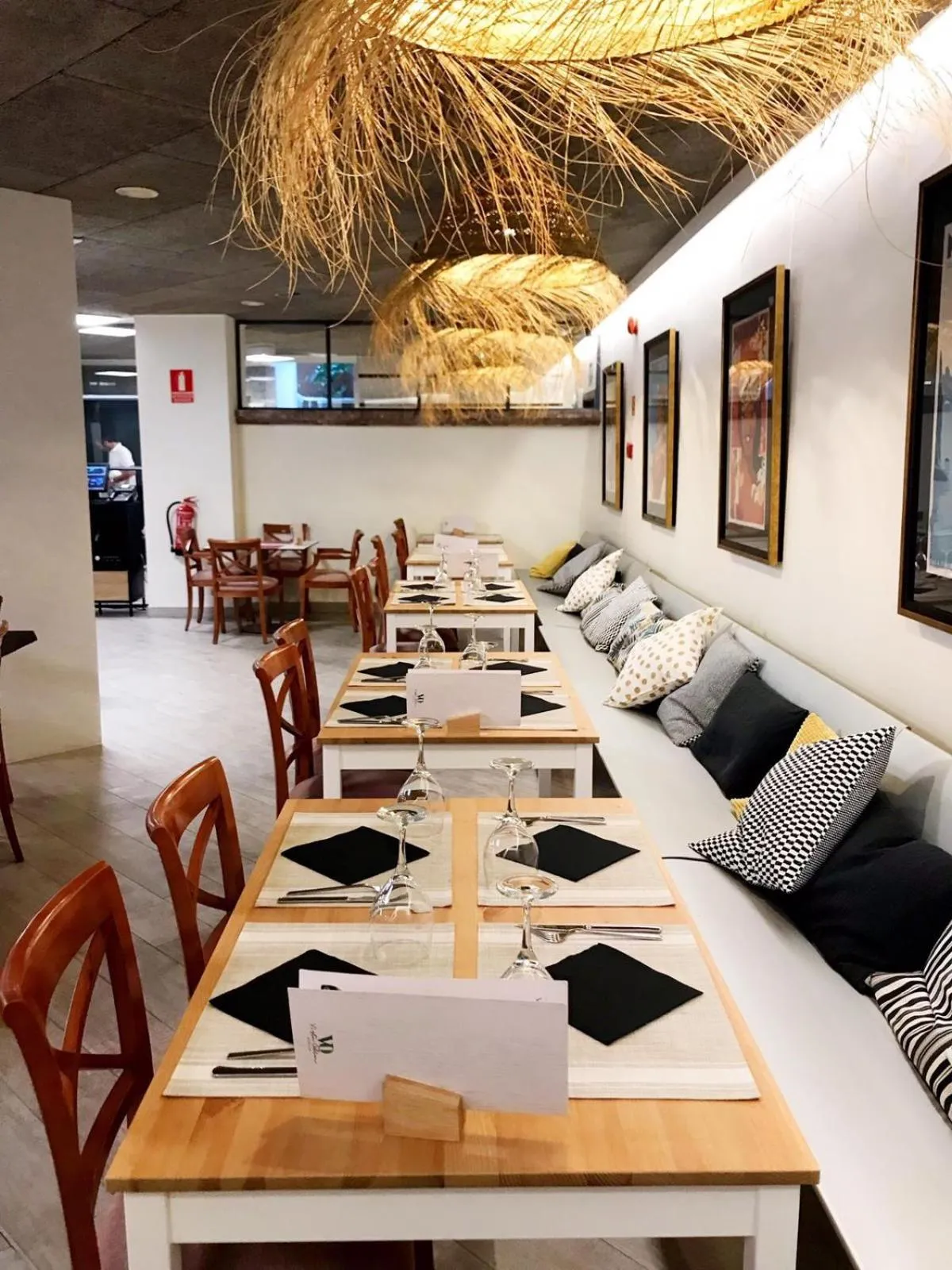 Restaurant/places to eat in Hotel Vista Odin