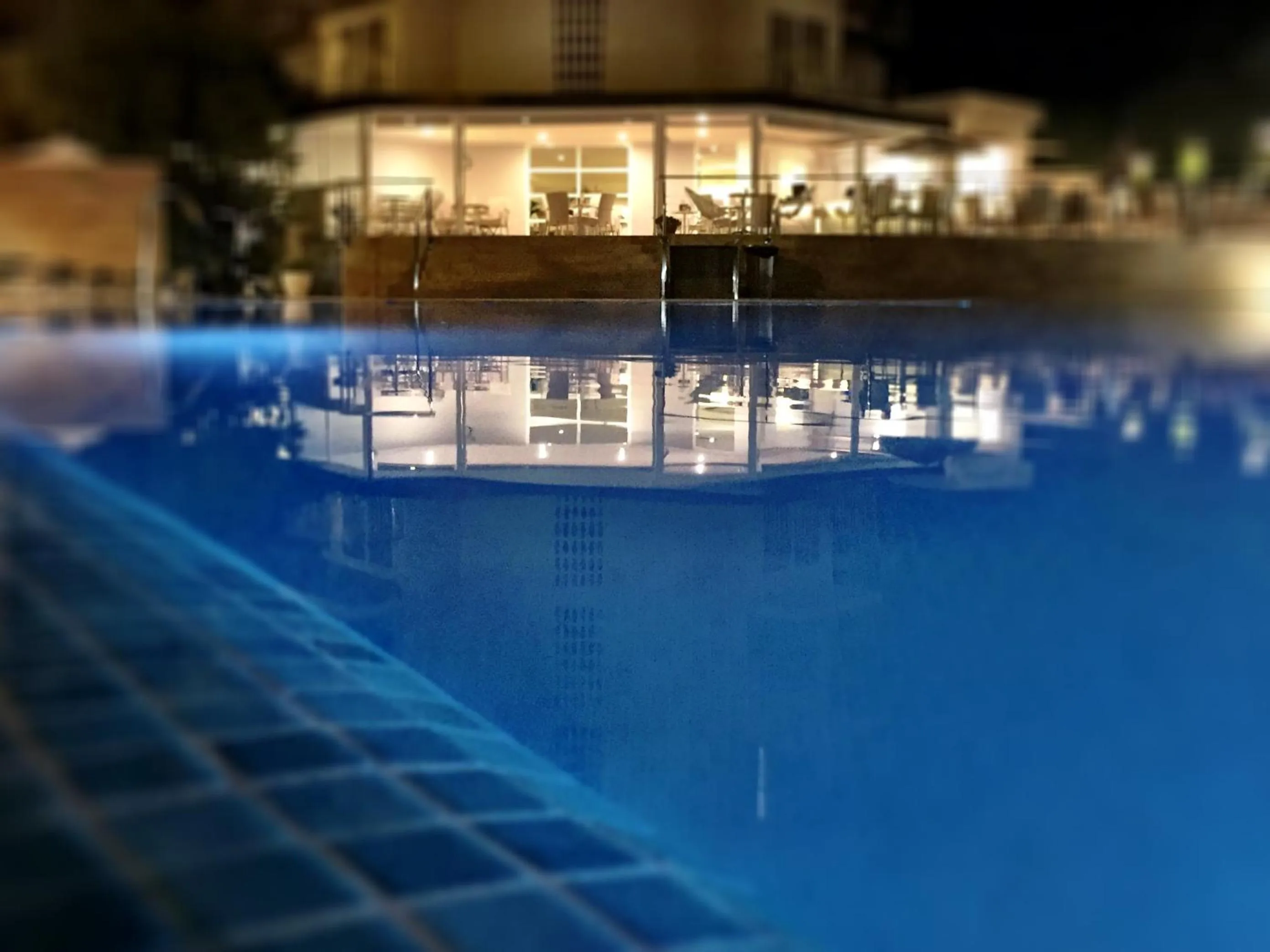 Swimming pool in Hotel Vista Odin