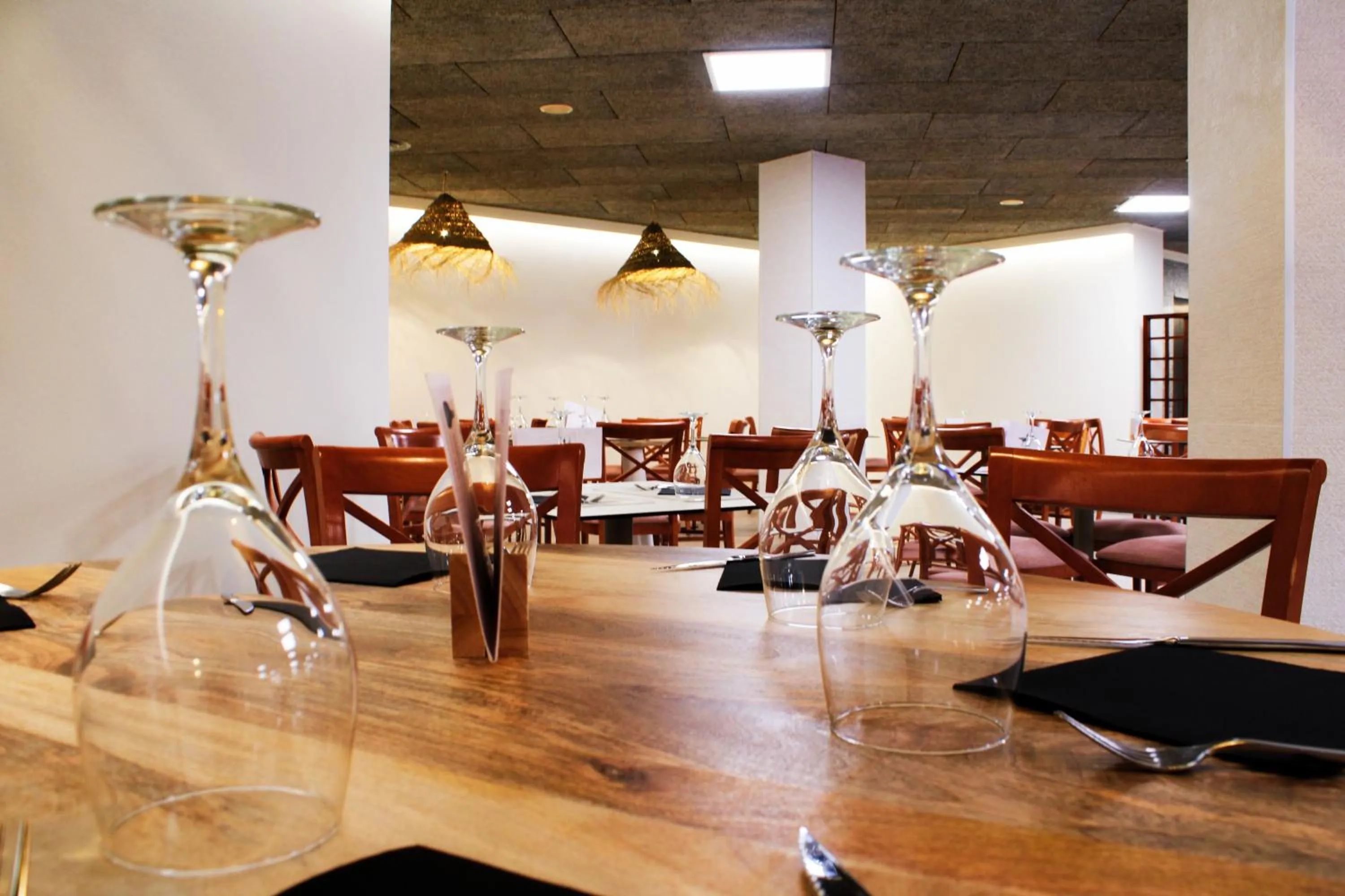 Restaurant/places to eat in Hotel Vista Odin