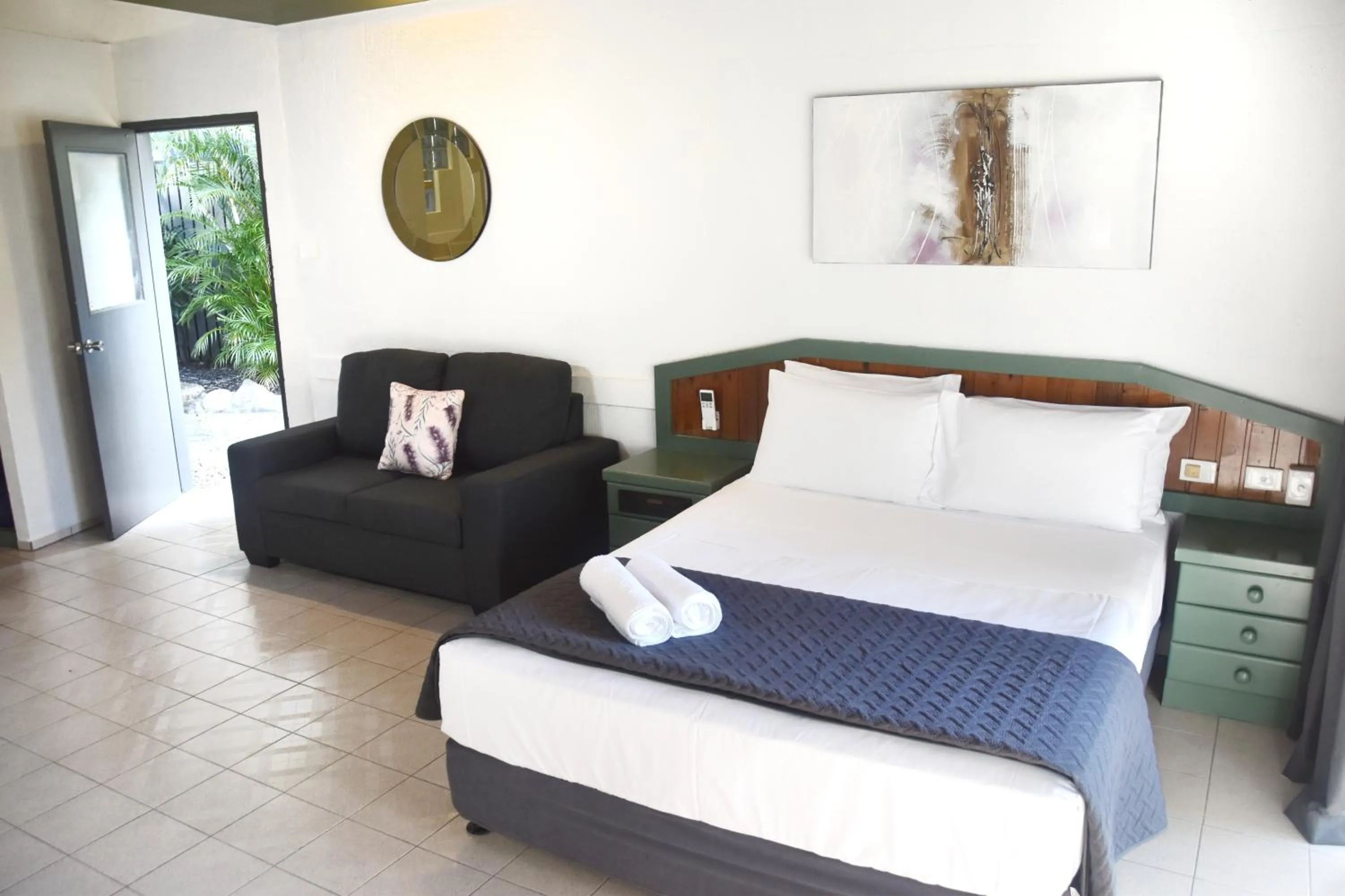 Bed in Island Leisure Resort