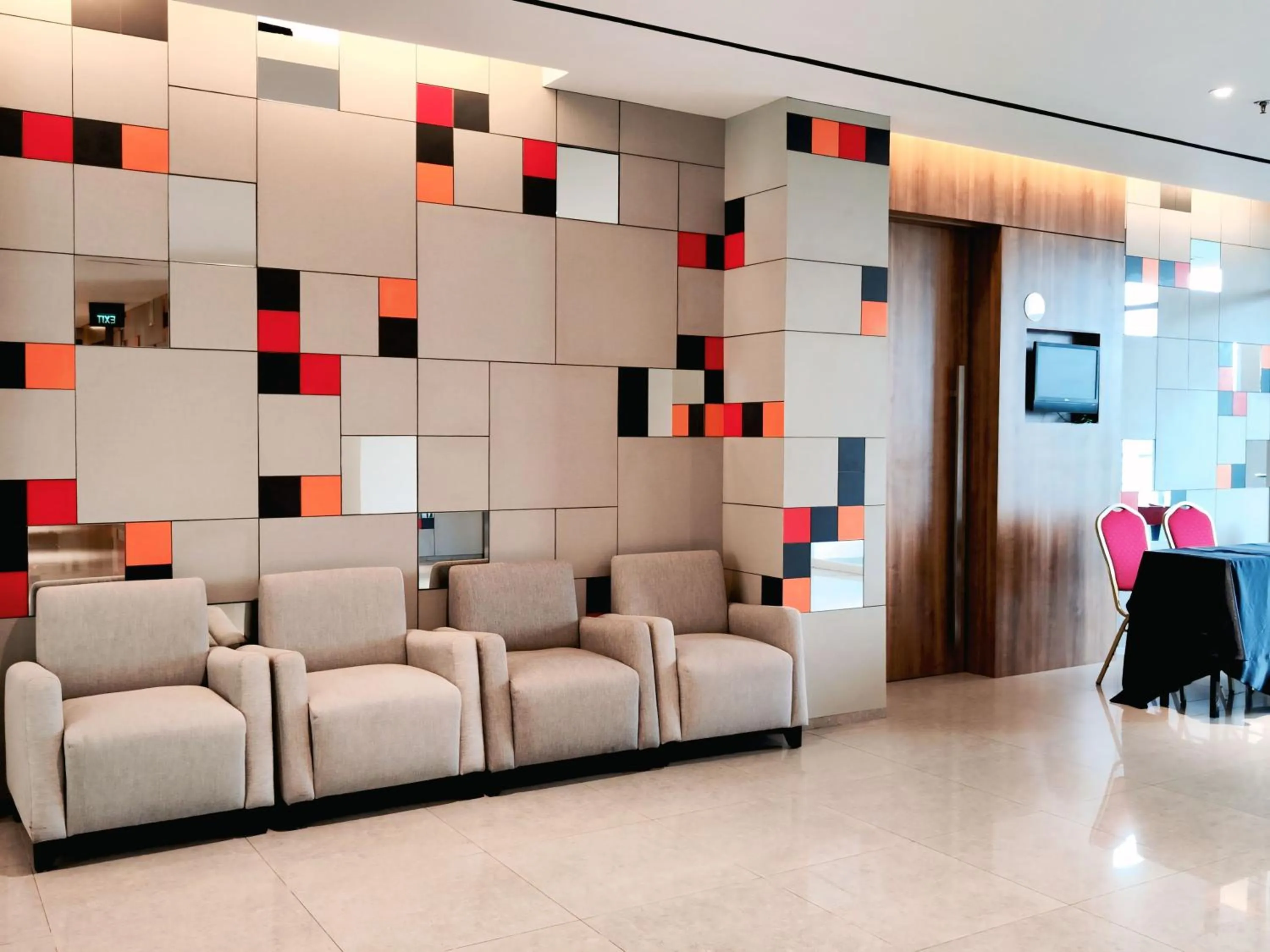 Decorative detail in Zuri Express Lippo Cikarang