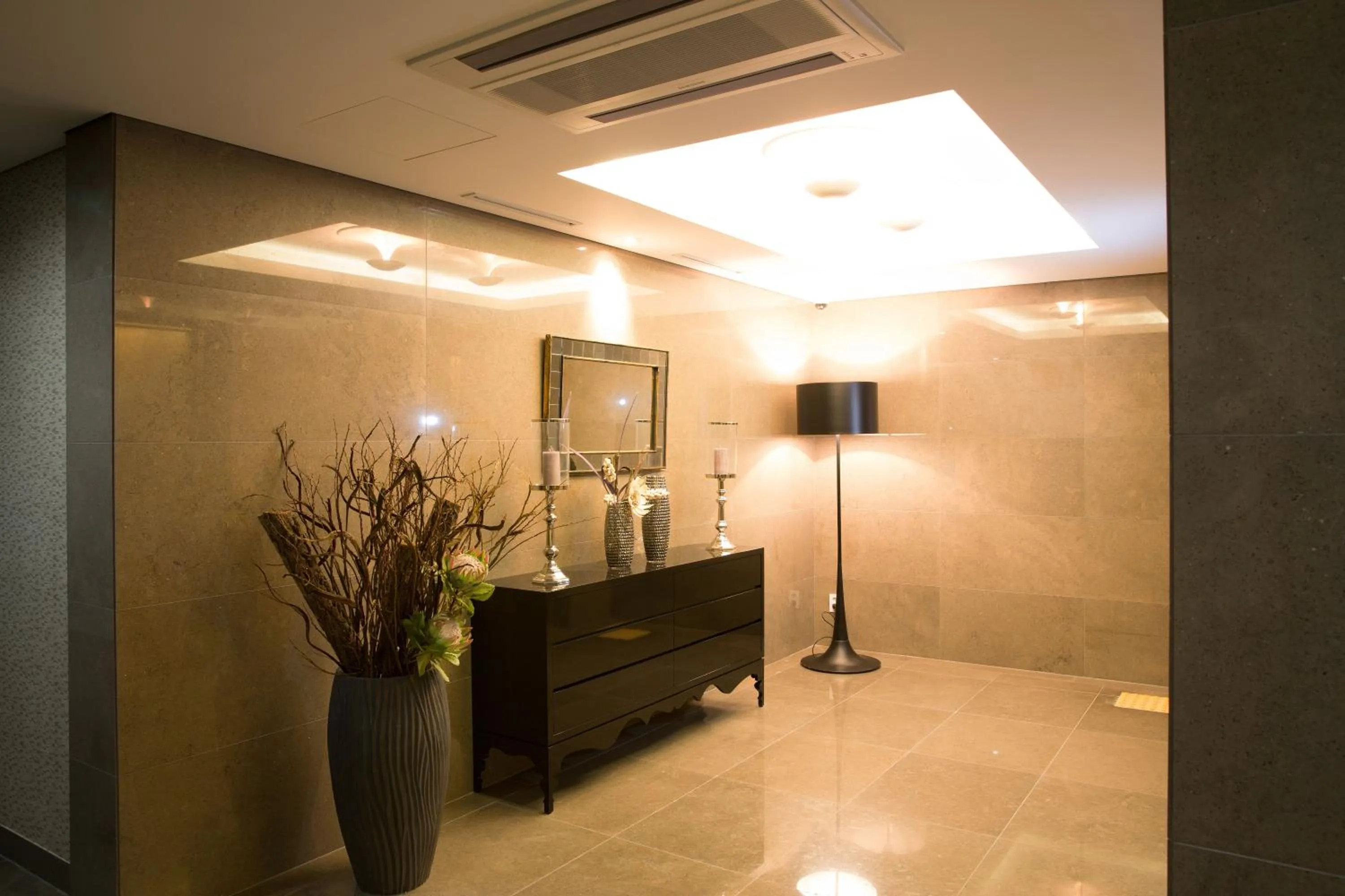 Lobby or reception in Hotel Mate Bundang