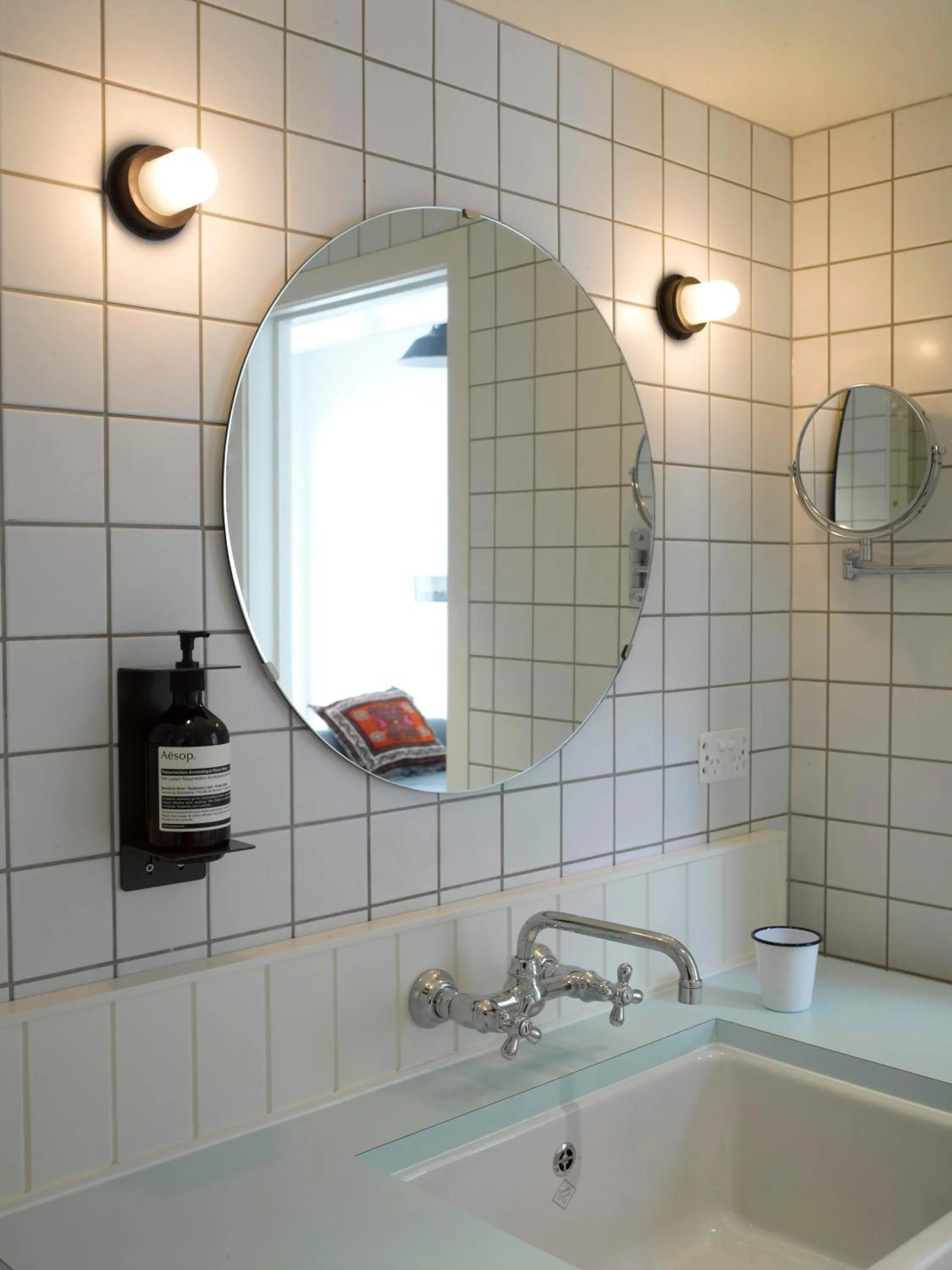 Bathroom in The Oyster Inn