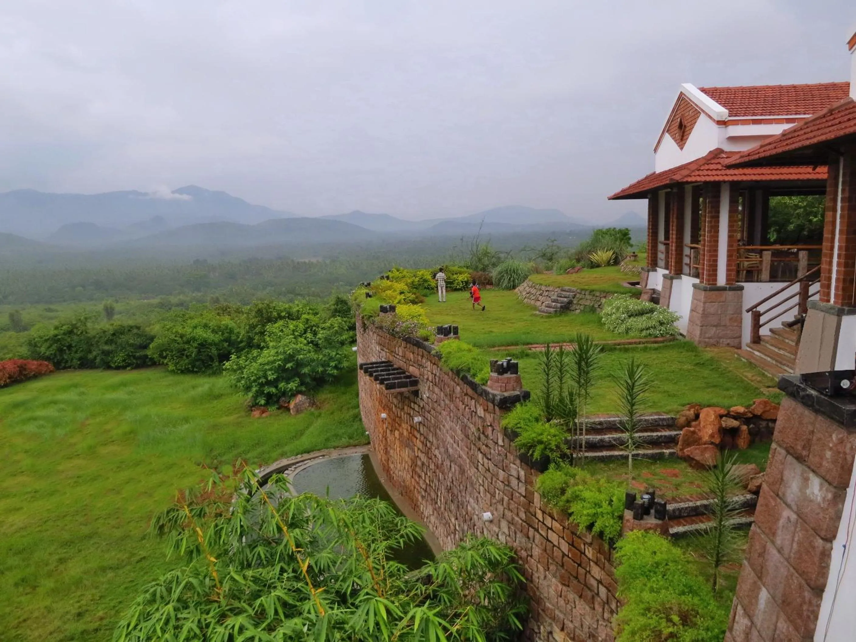 Mountain view in Kadambavanam Ethnic Village Resort