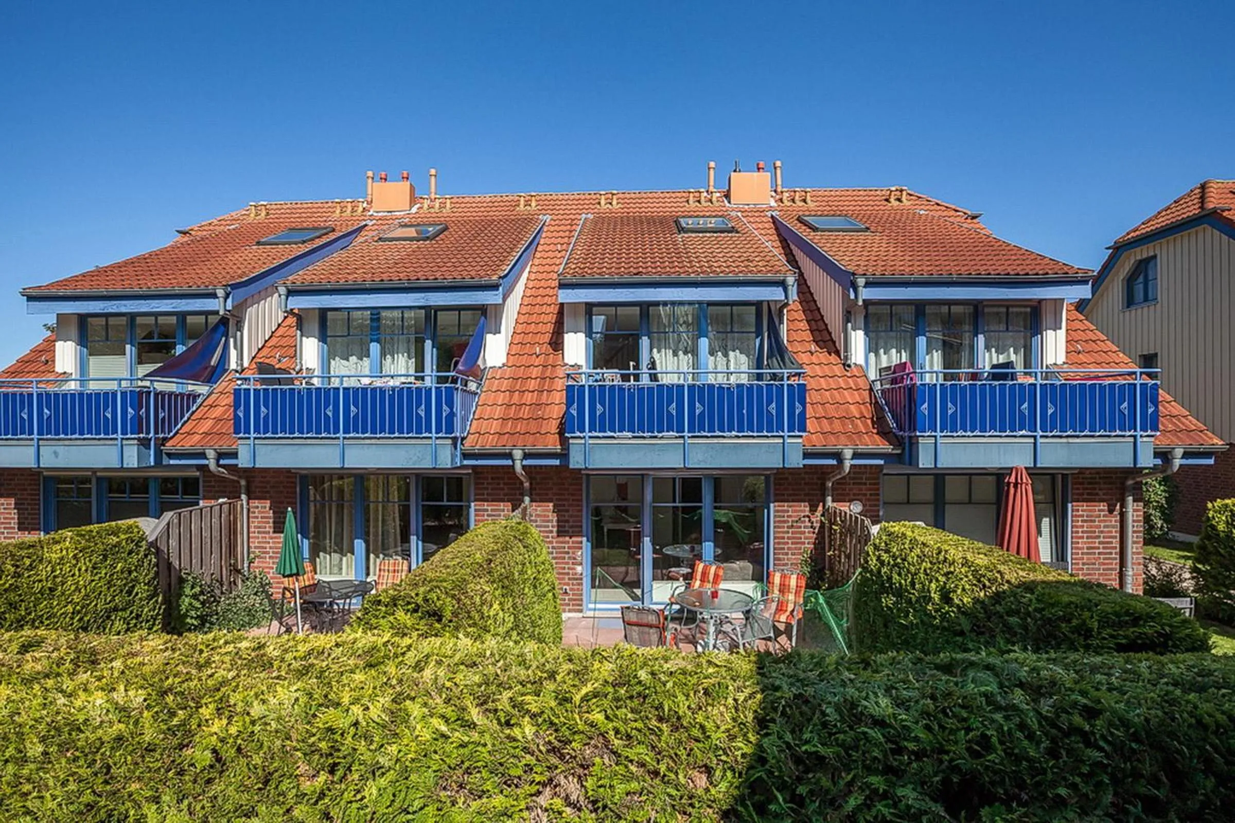 Property building in Papillon Wohnung 10-6