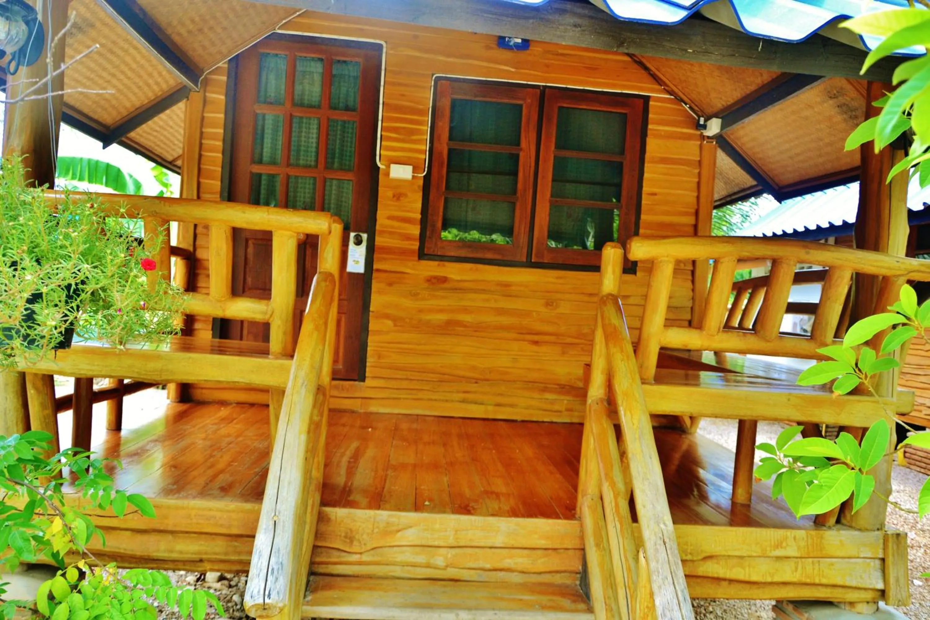 Balcony/Terrace in Suandarbporn Resort Mae Sot