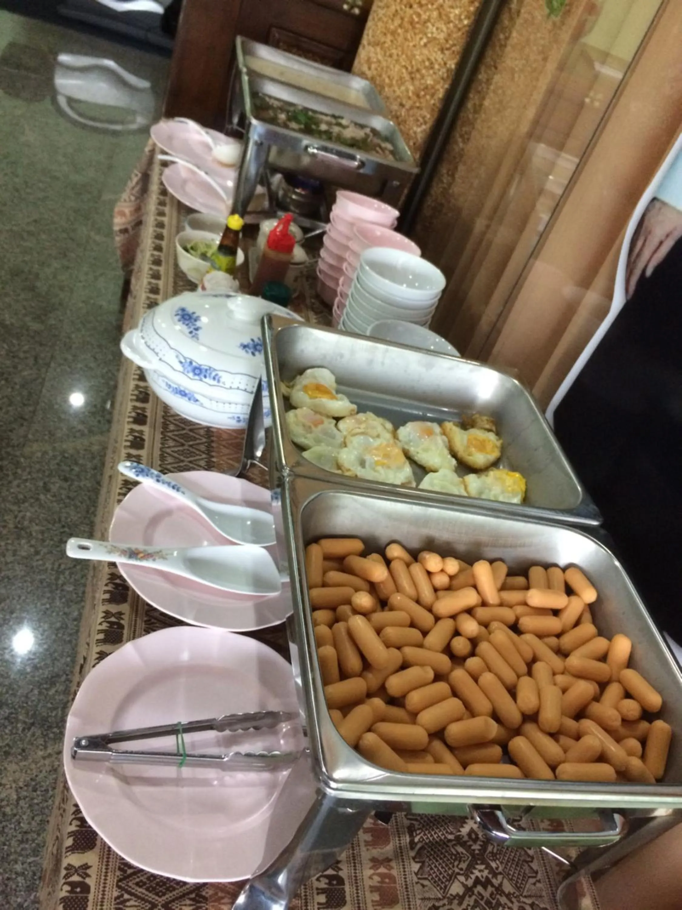 Continental breakfast in Suandarbporn Resort Mae Sot