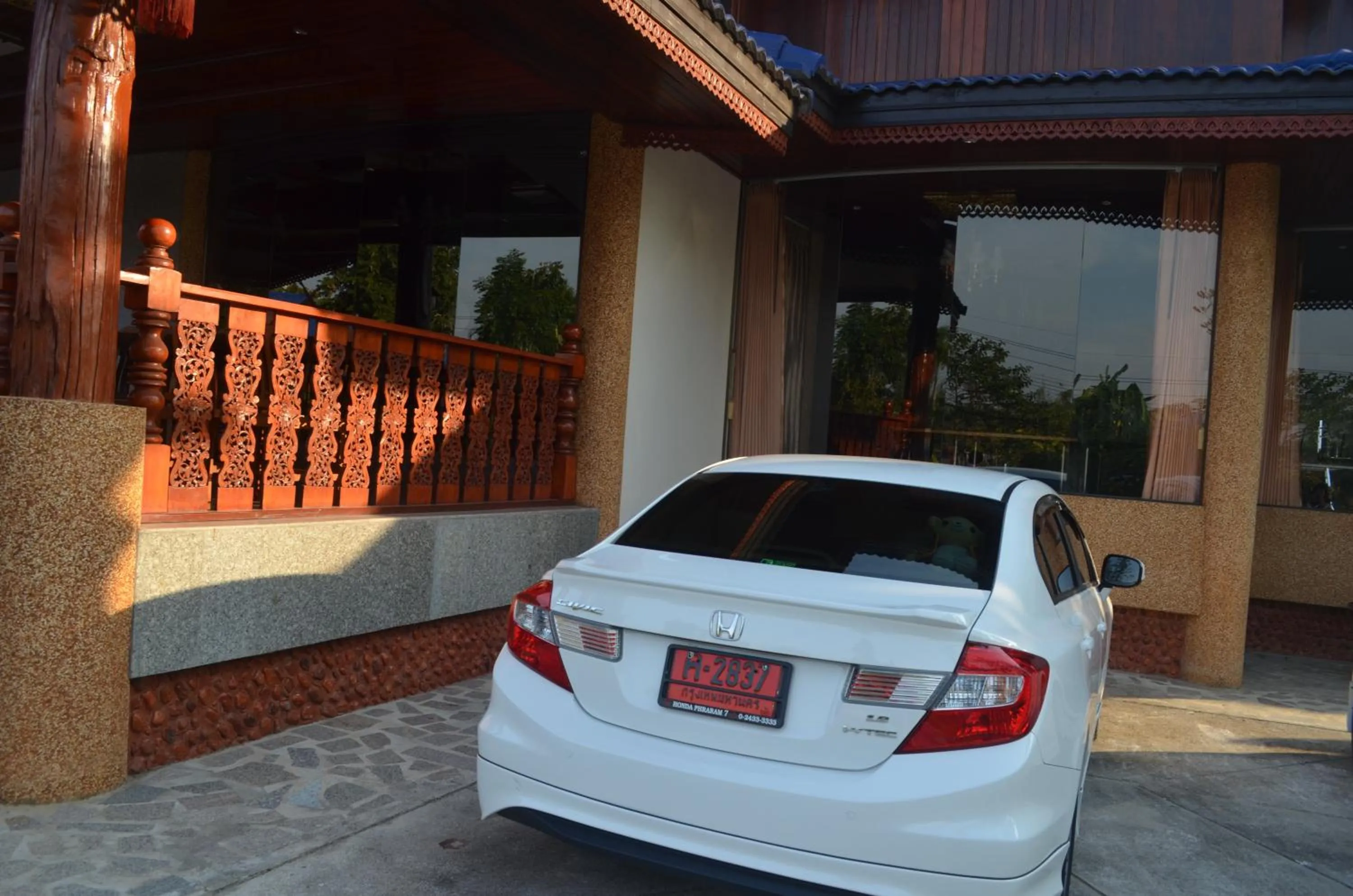 Facade/entrance in Suandarbporn Resort Mae Sot