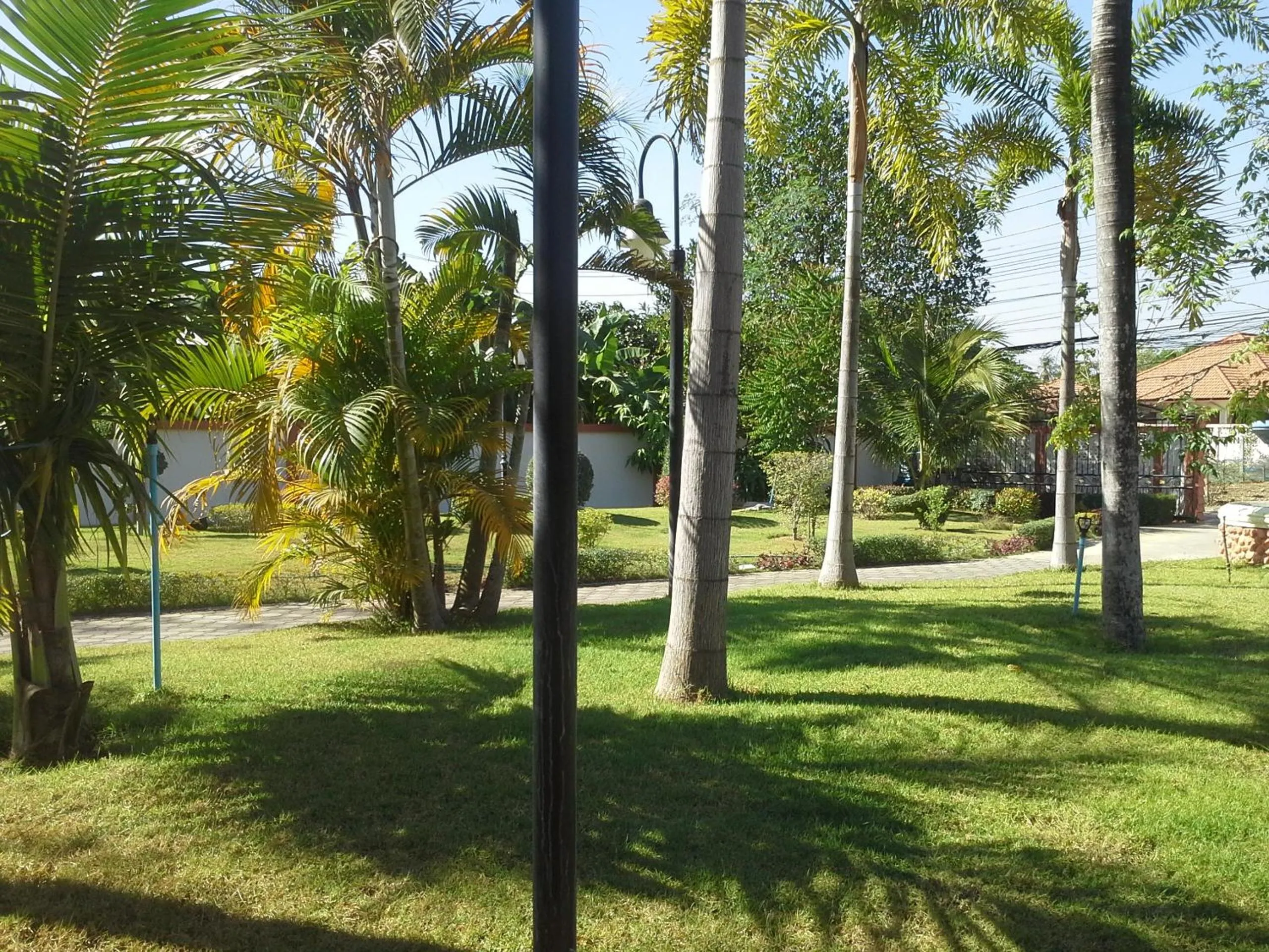 Garden in Suandarbporn Resort Mae Sot