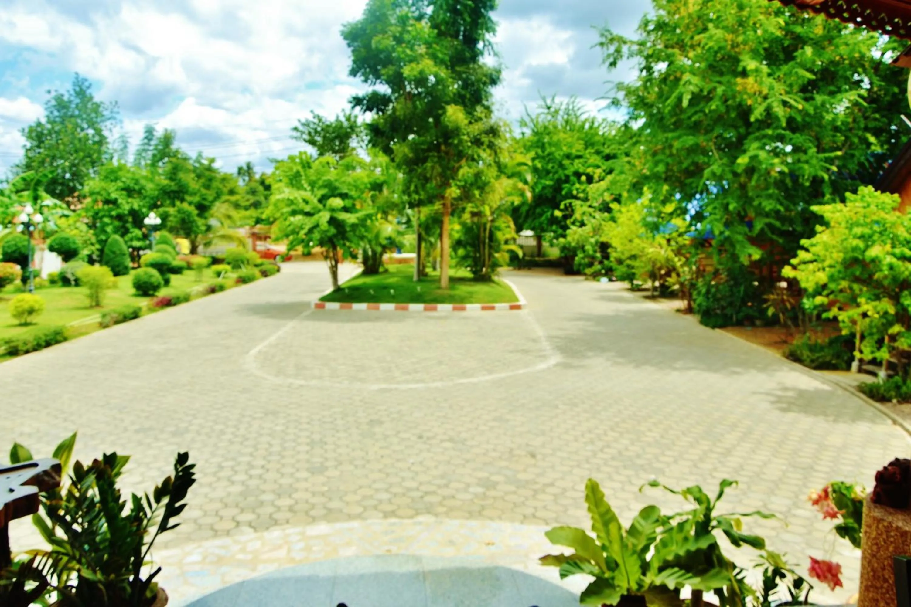 Facade/entrance in Suandarbporn Resort Mae Sot