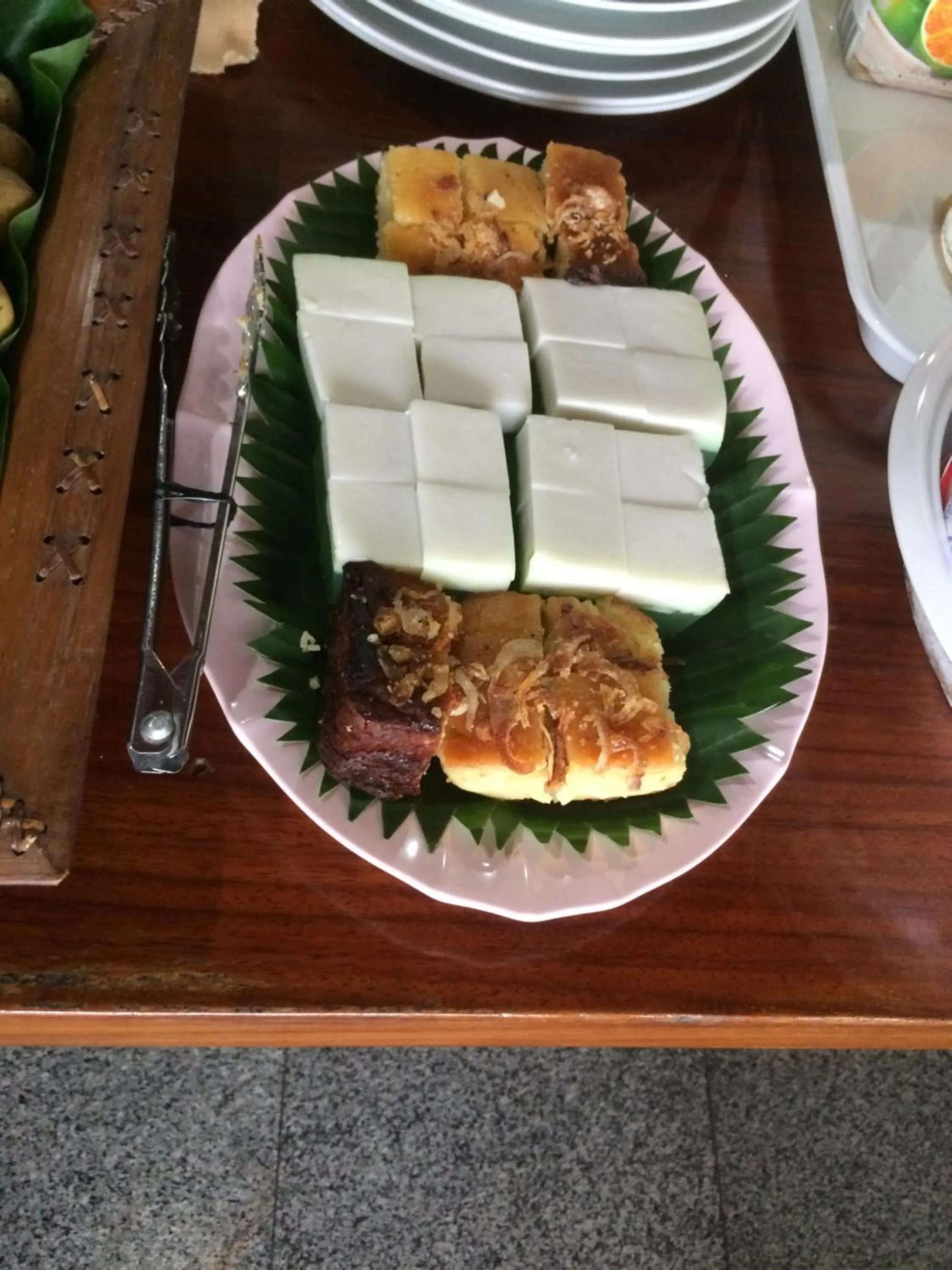 Buffet breakfast in Suandarbporn Resort Mae Sot