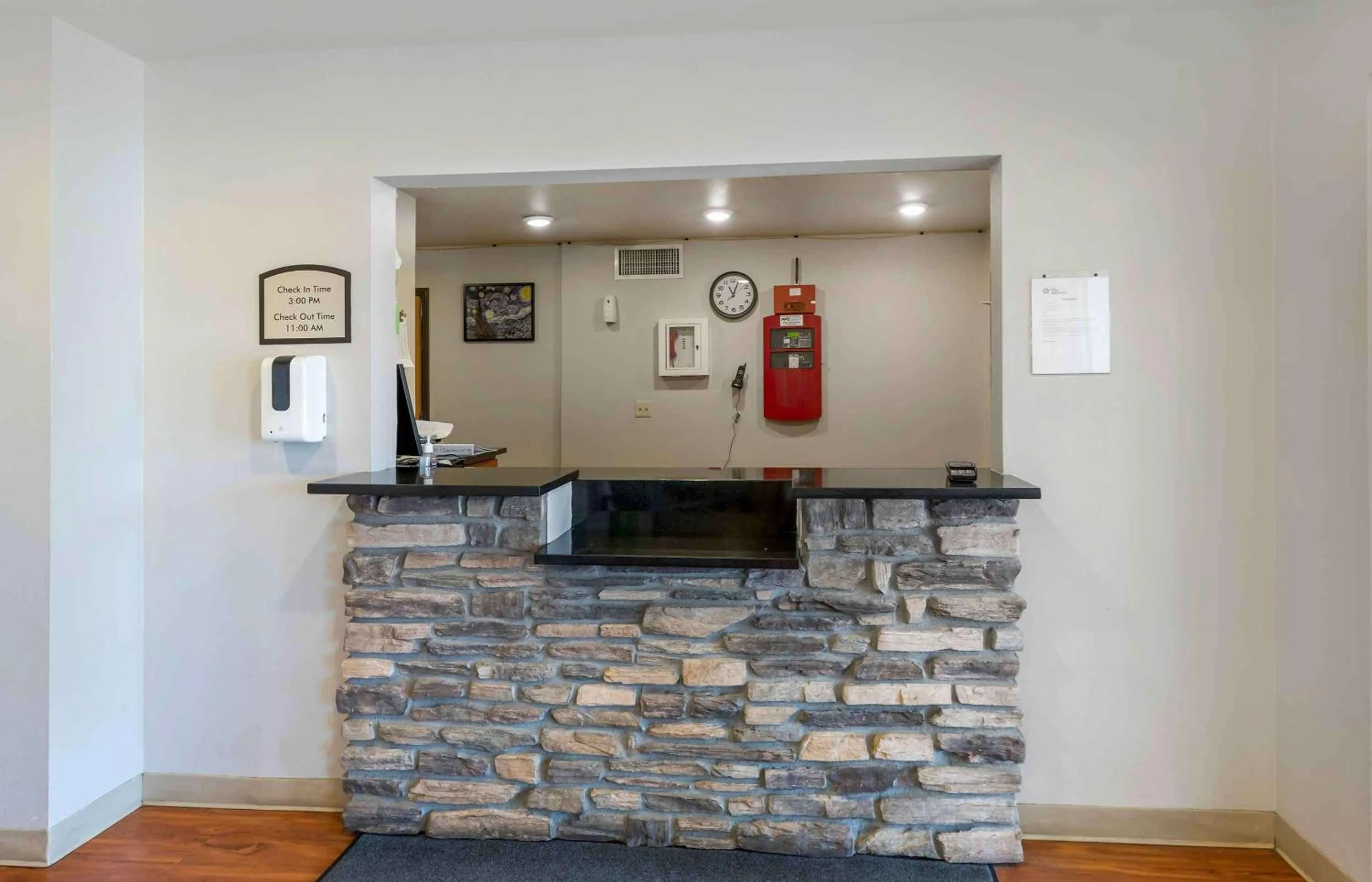 Lobby or reception in Extended Stay America Suites - Denver - Airport