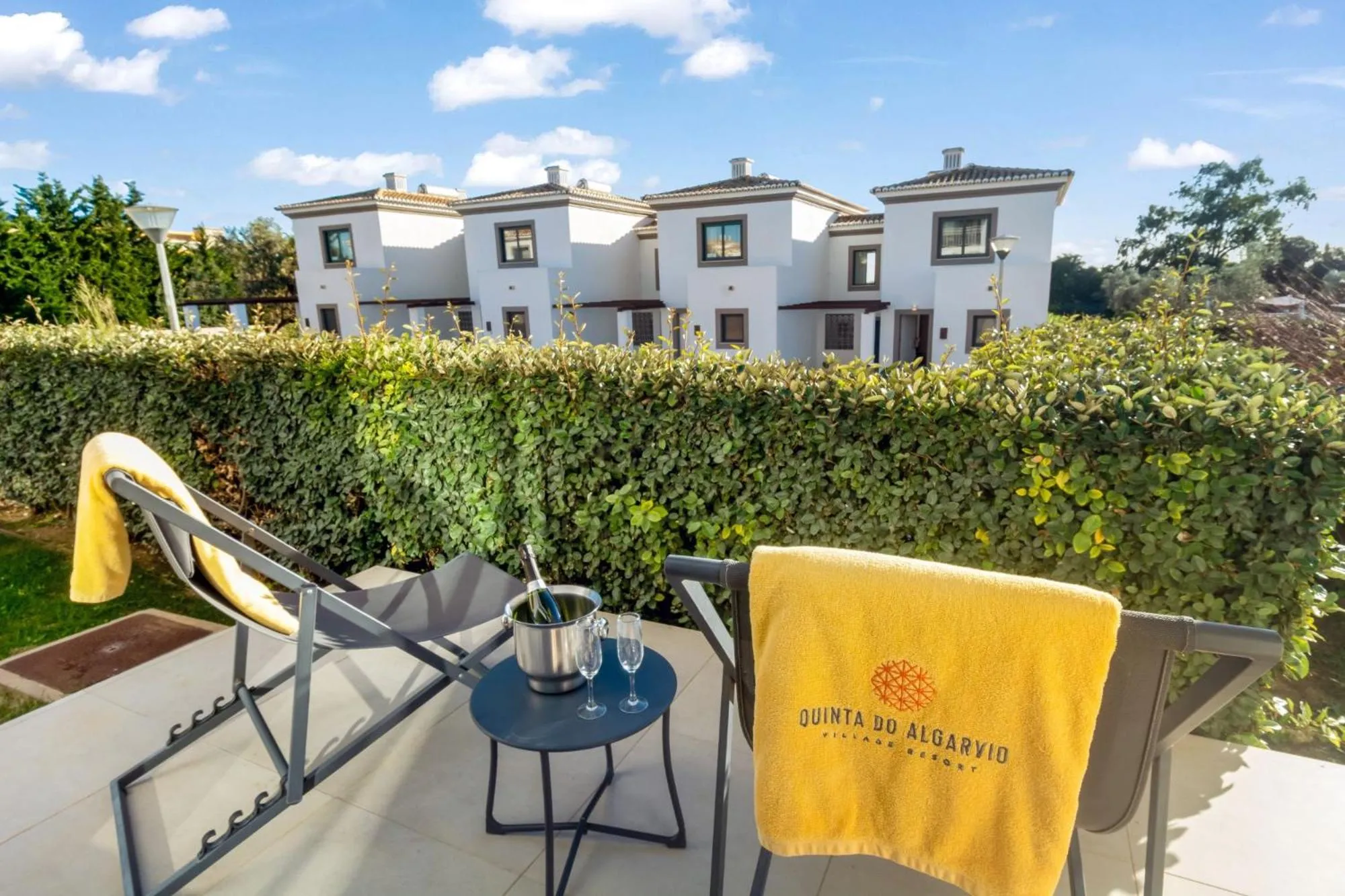 Property building in Quinta do Algarvio Village