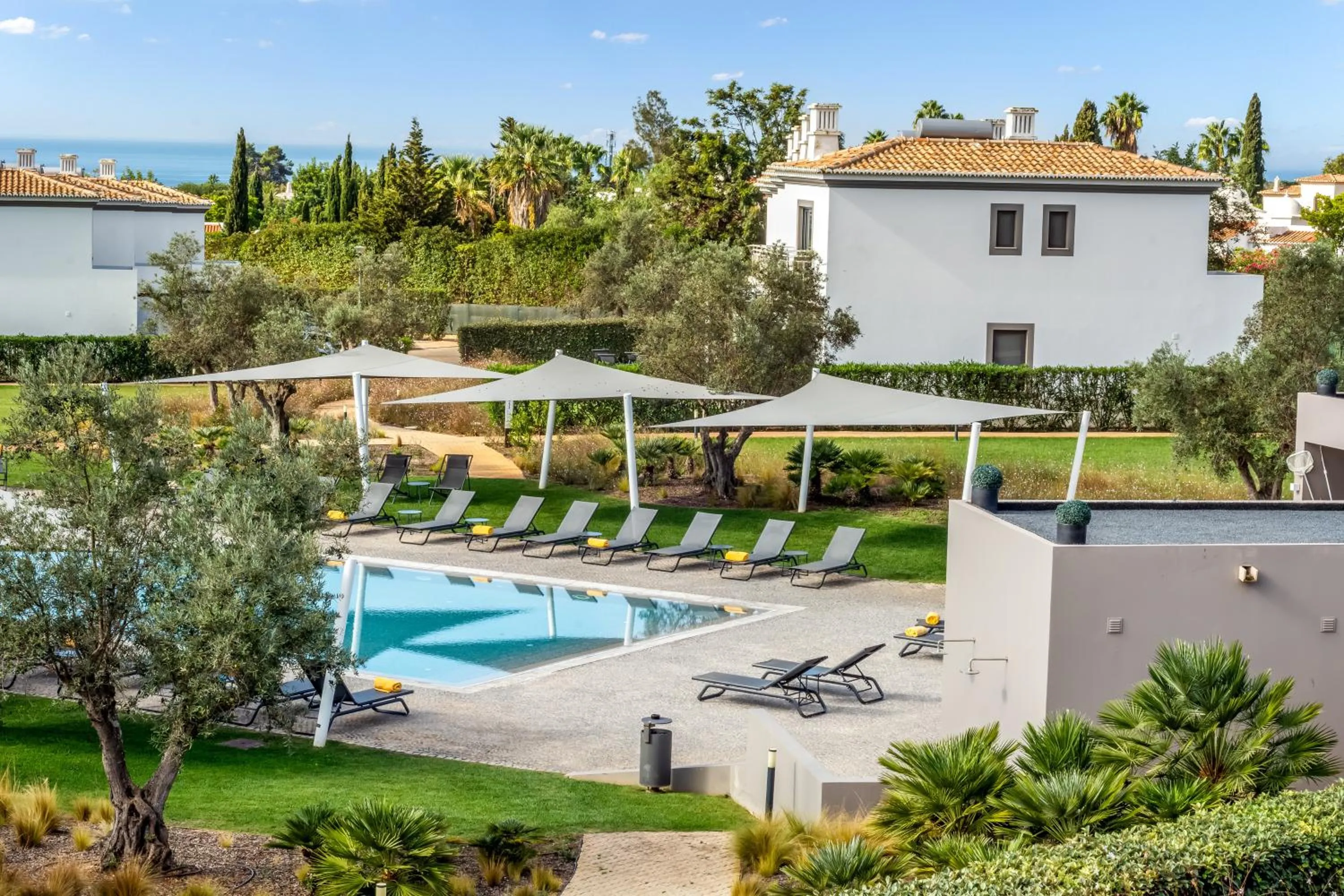 Property building in Quinta do Algarvio Village