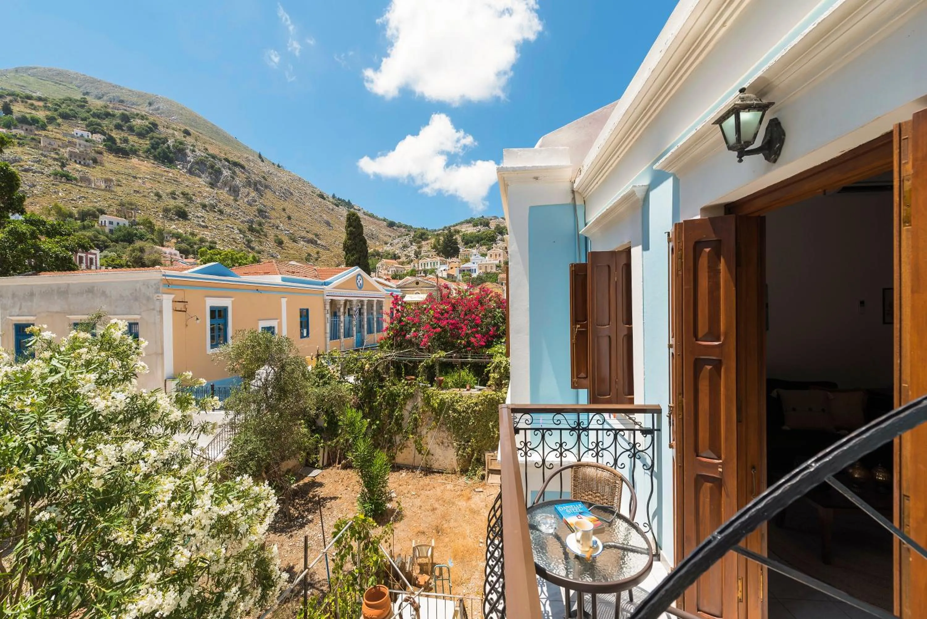 Balcony/Terrace in The Old Symi