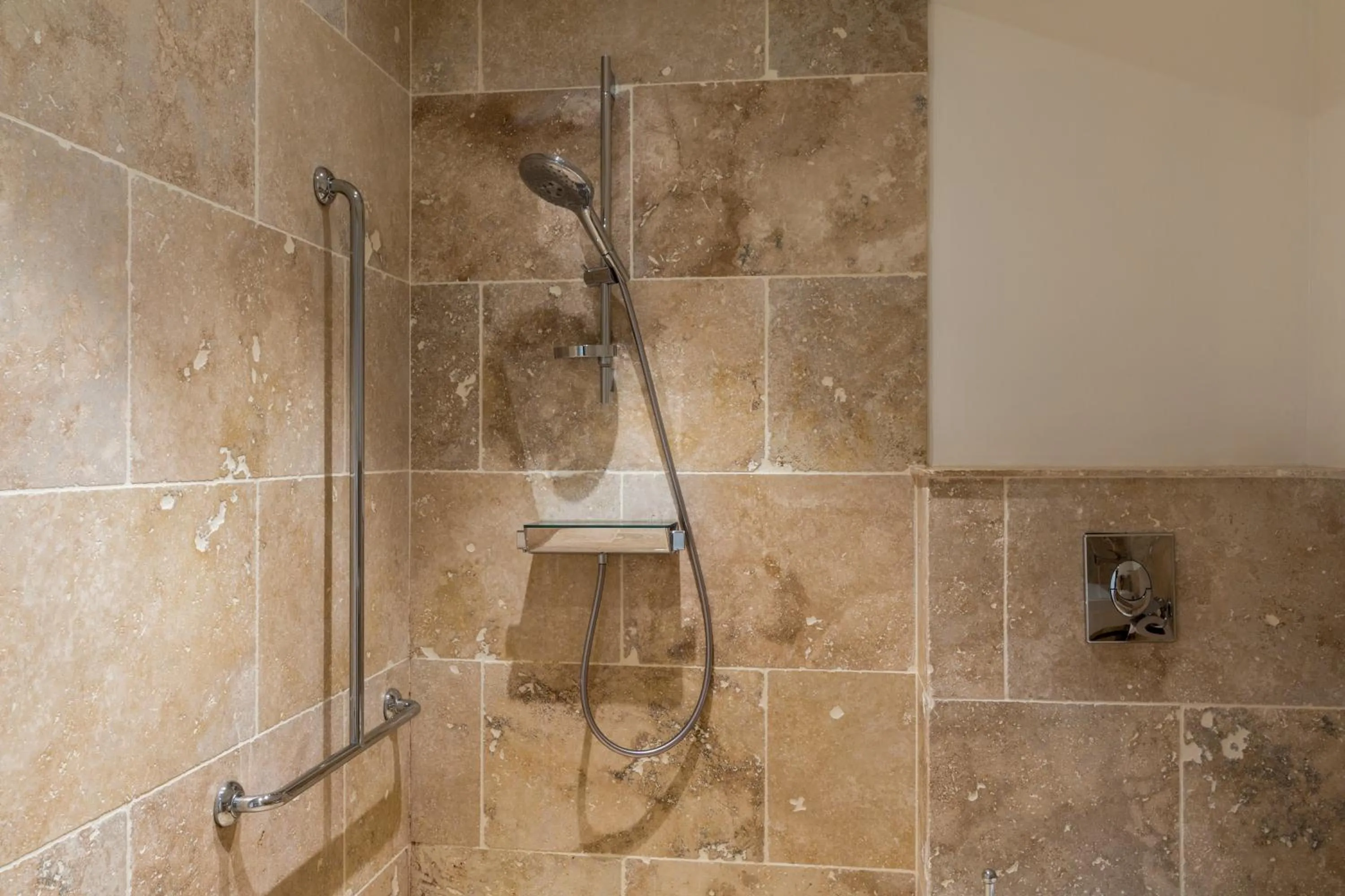 The Originals Boutique, Hôtel Les Poèmes de Chartres