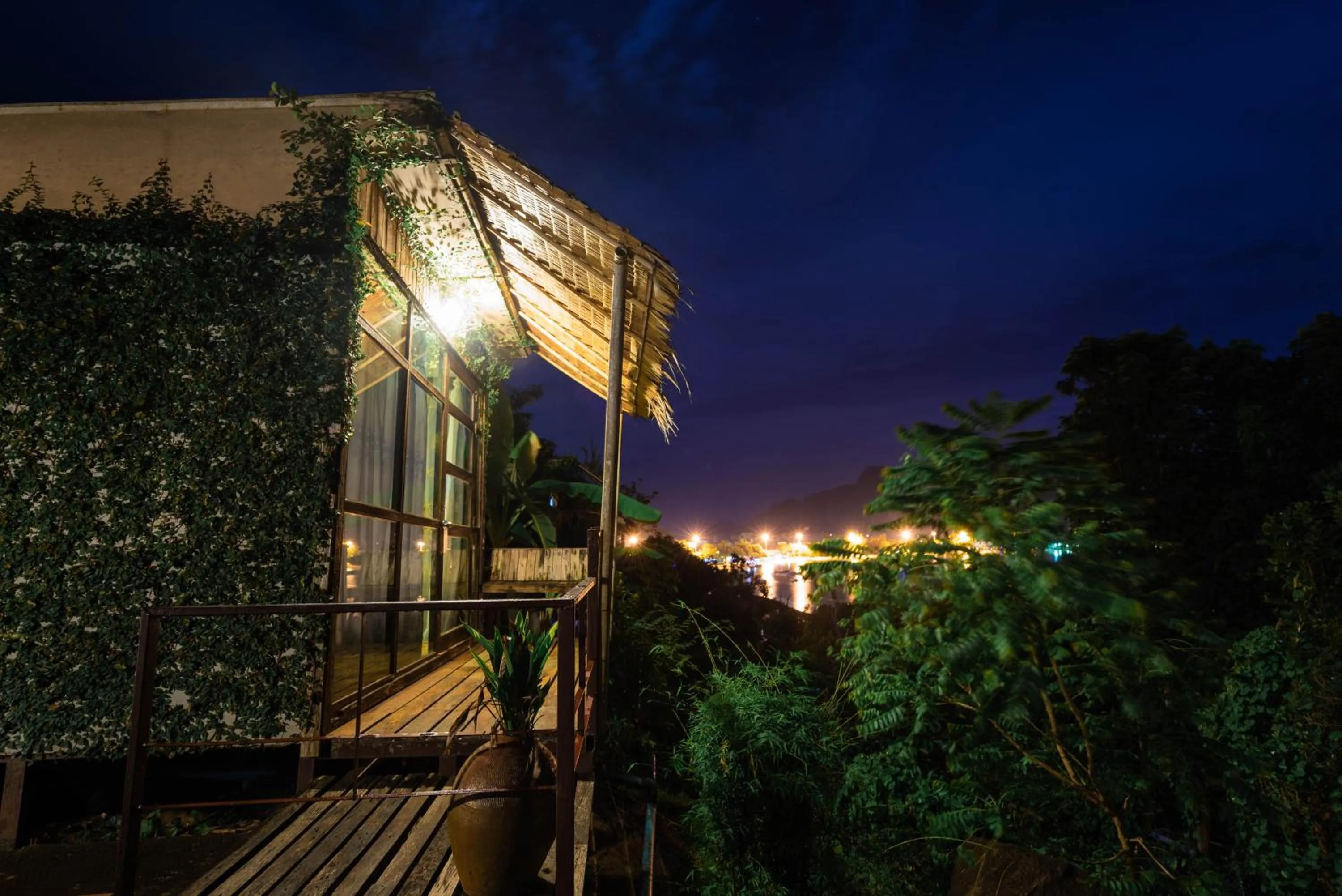 Property building in Phi Phi Sea Sky Resort