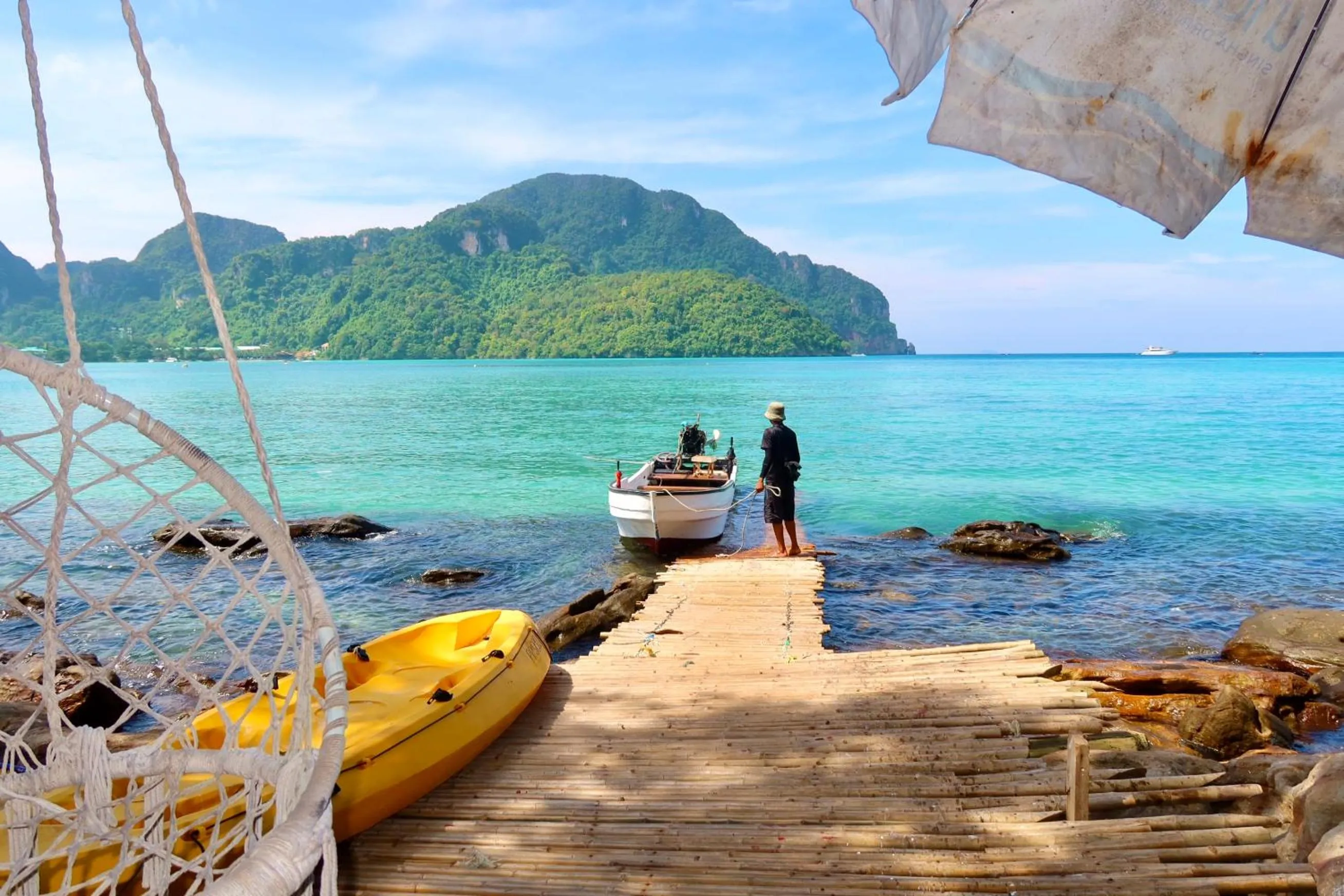People in Phi Phi Sea Sky Resort